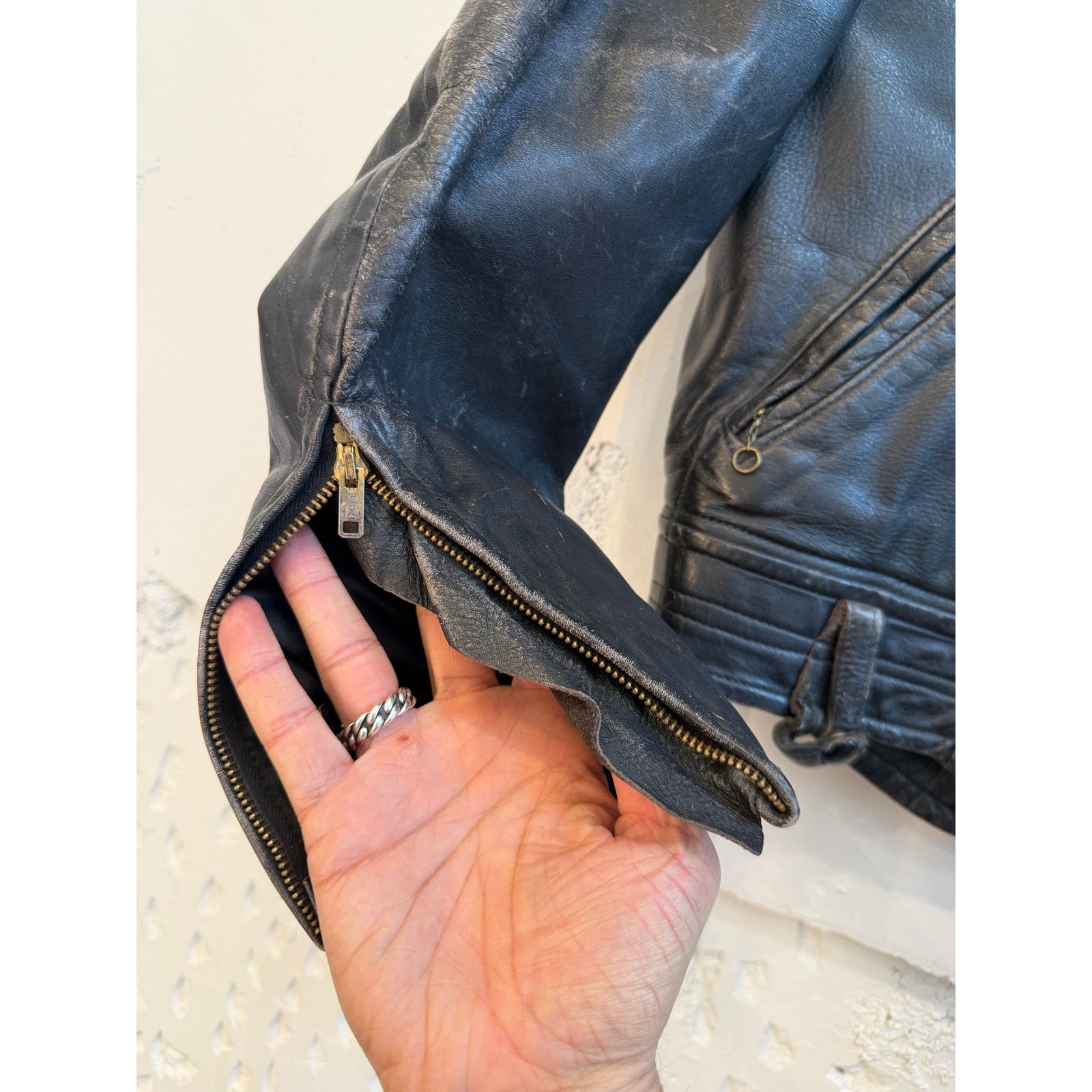 Vintage Vintage 60's Leather Moto Police Jacket Size US L / EU 52-54 / 3 - 3 Thumbnail