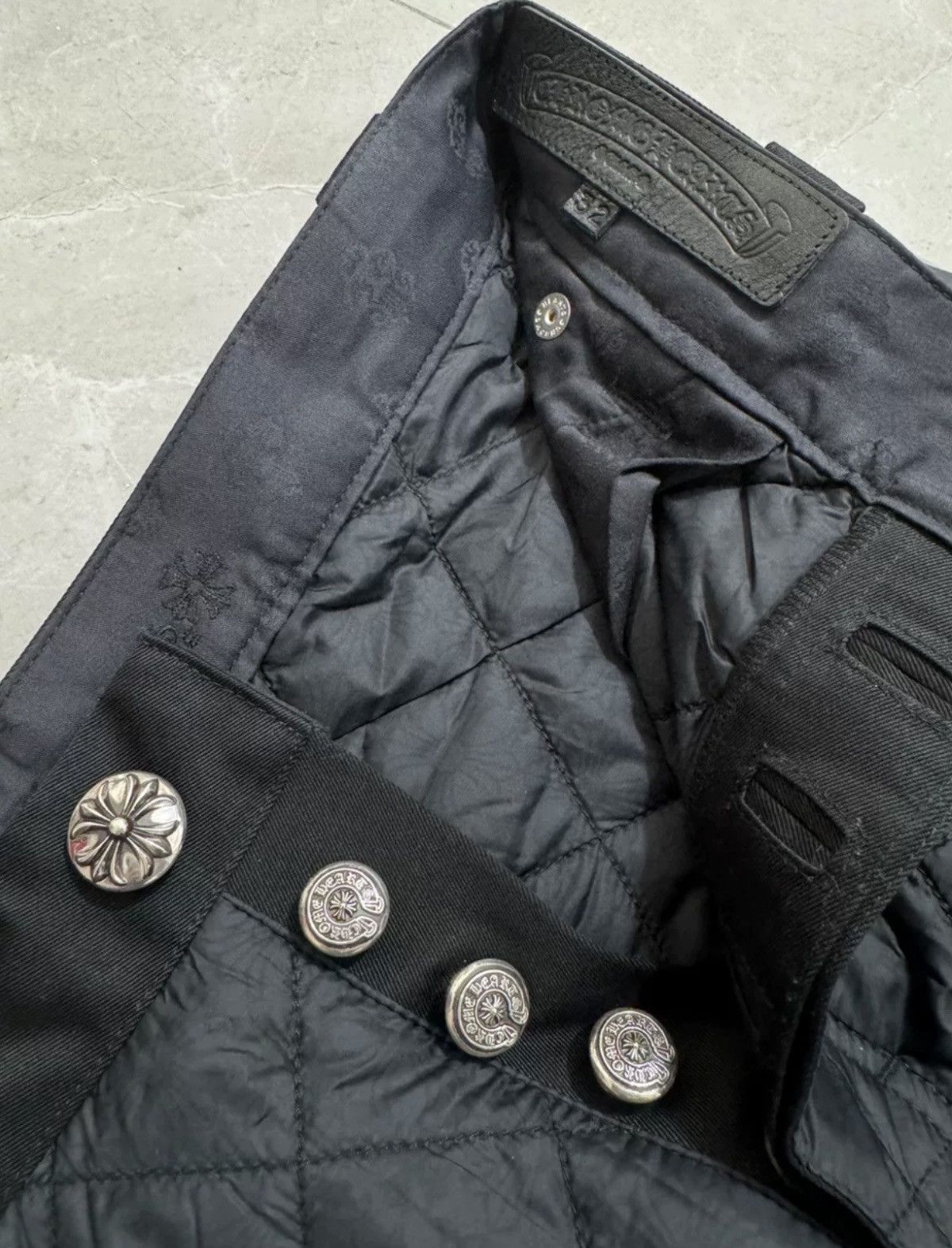 Chrome Hearts Chrome hearts matty boy puffer cargo pants Size US 32 / EU 48 - 2 Thumbnail