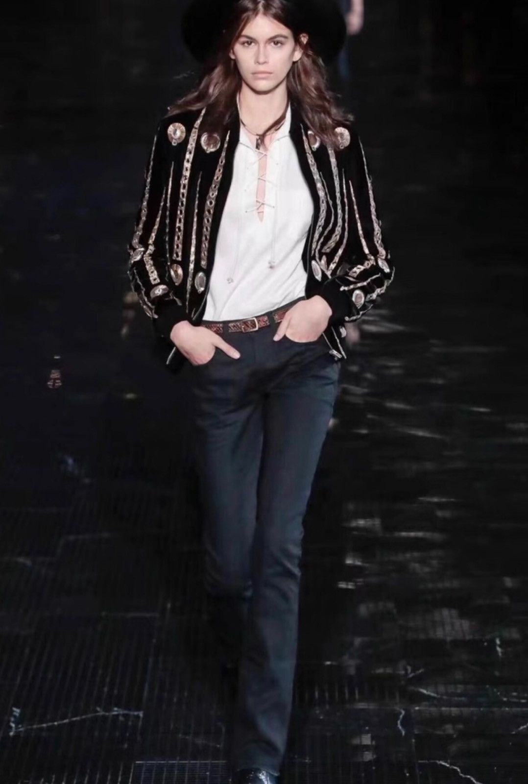 Saint Laurent Paris Saint Laurent Authentic 19SS Runway Marrakech Velvet Jacket Size US M / EU 48-50 / 2 - 7 Thumbnail