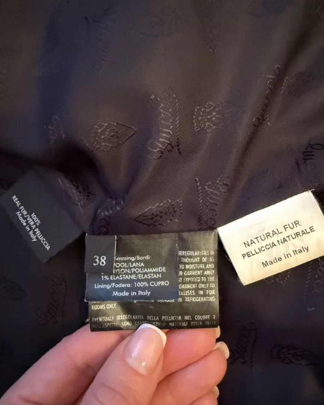 Gucci F/W 2008 RACCOON FUR LEATHER BOMBER JACKET Size XS / US 0-2 / IT 36-38 - 6 Thumbnail