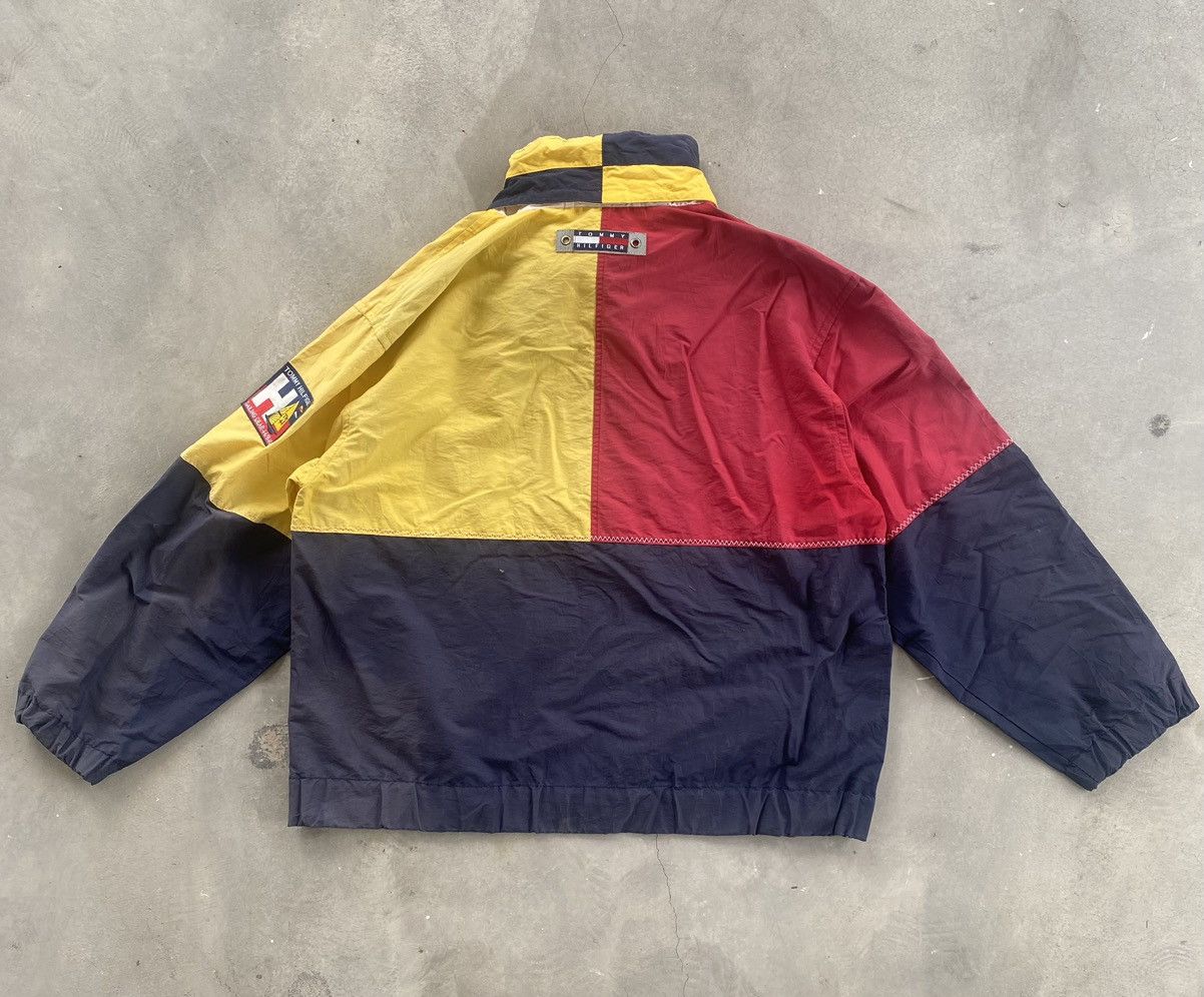 Tommy Hilfiger VINTAGE TOMMY HILFIGER SAILING GEAR COLOUR BLOCK Size US L / EU 52-54 / 3 - 10 Thumbnail