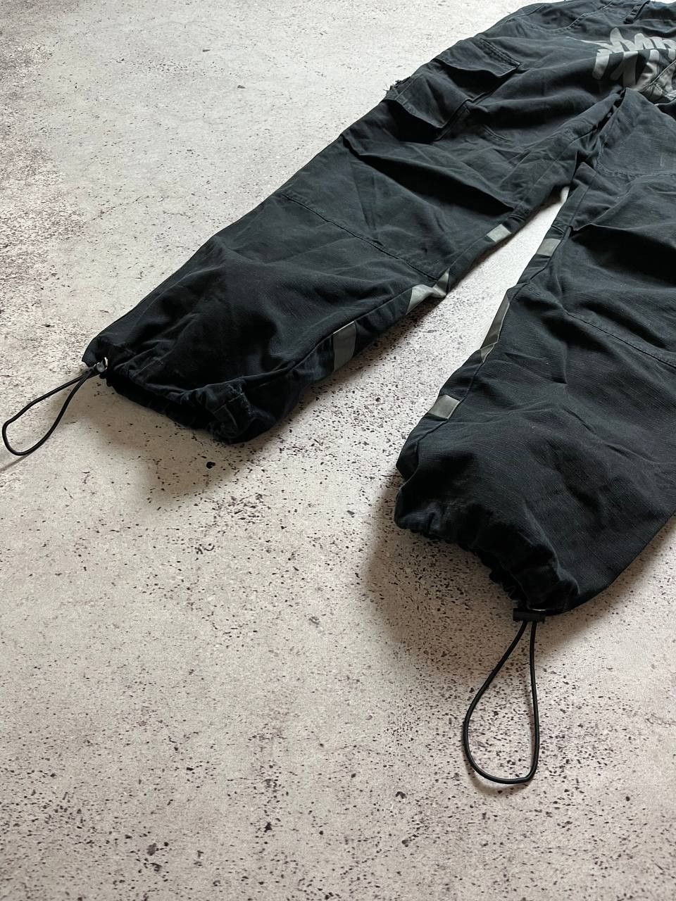 Japanese Brand Minus Two Cargo Jeans Y2K Parachutes BBC Style Size US 32 / EU 48 - 6 Thumbnail