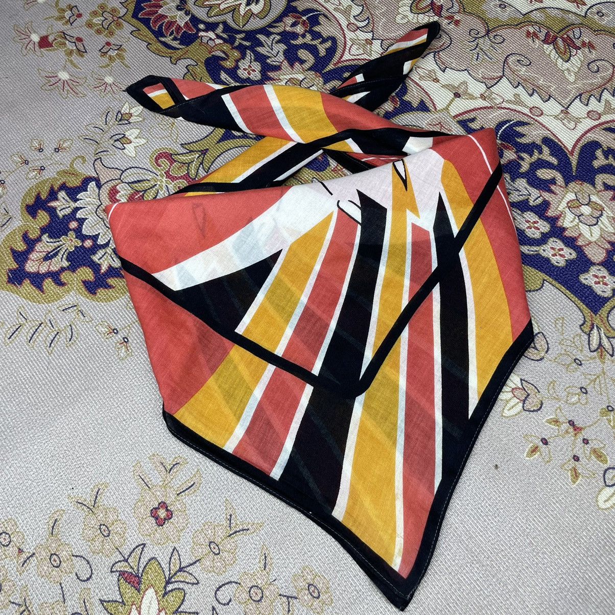 Kansai Yamamoto Rarely! Vintage Kansai Yamamoto BigFace Design Bandana/scarf Size ONE SIZE - 2 Thumbnail