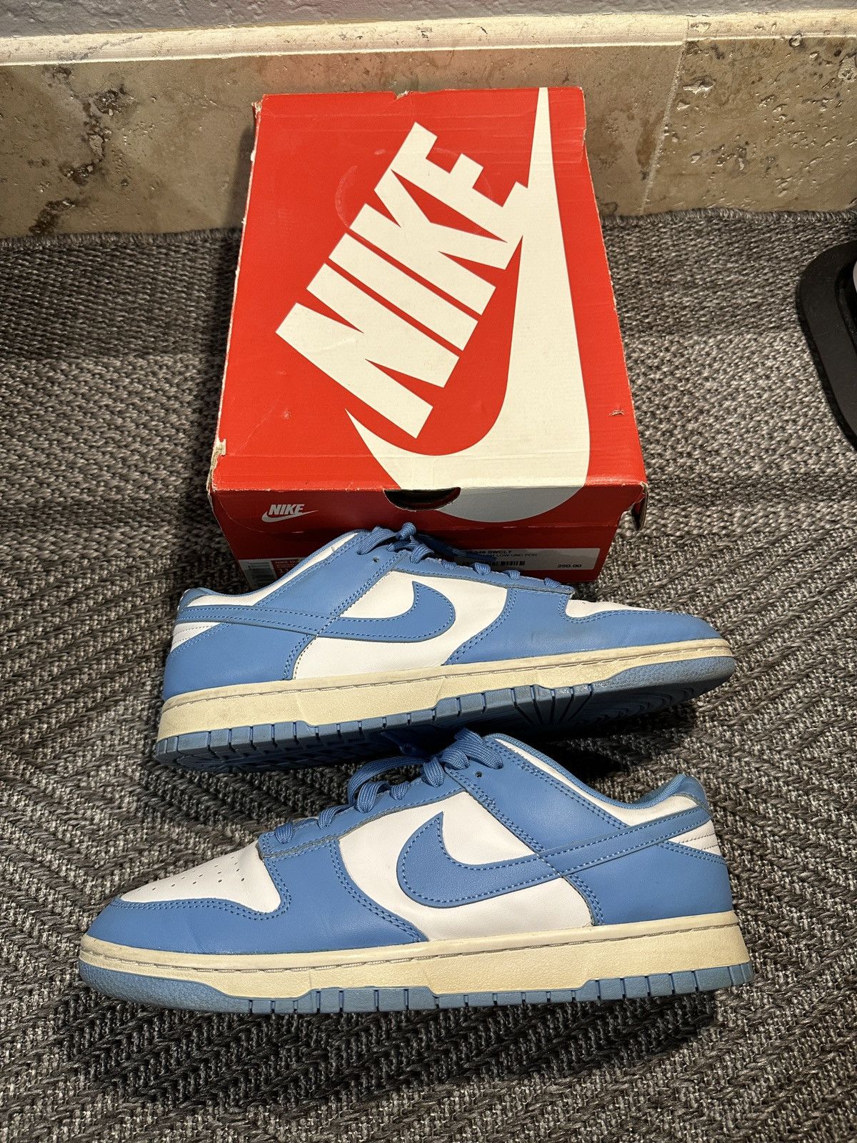 Nike Nike Dunk Low UNC Size US 11.5 / EU 44-45 - 1 Thumbnail
