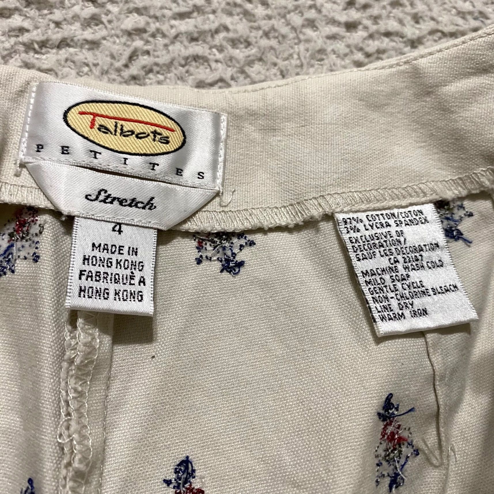 Talbots Talbots Womens Pants Beige Capris Geometric Petite 4P Flat Front Straight High Rise Cotton Spandex Casual Vintage No Size 42" / US 20 - 6 Thumbnail