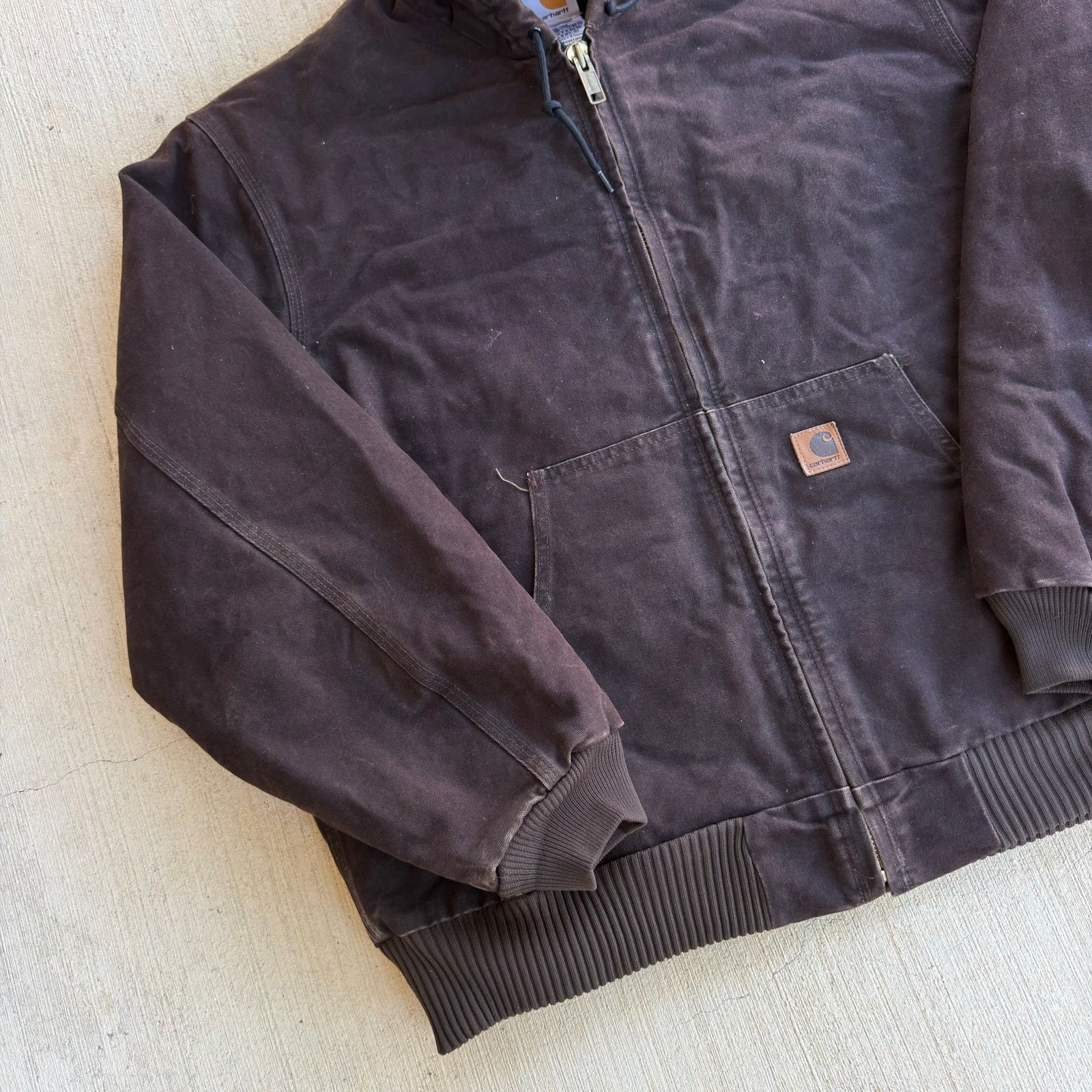 Carhartt × Vintage Carhartt J130 DKB brown hooded work wear jacket Size US XL / EU 56 / 4 - 5 Thumbnail