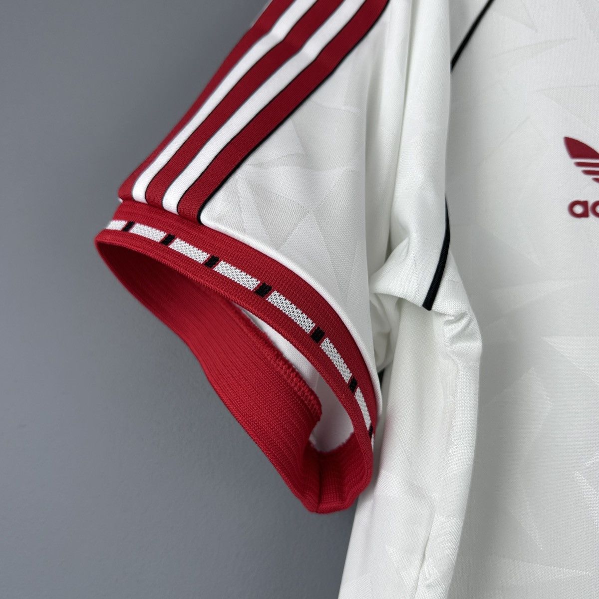 Adidas Adidas x Manchester United European Cup Winners 1991 Jersey Size US L / EU 52-54 / 3 - 12 Thumbnail