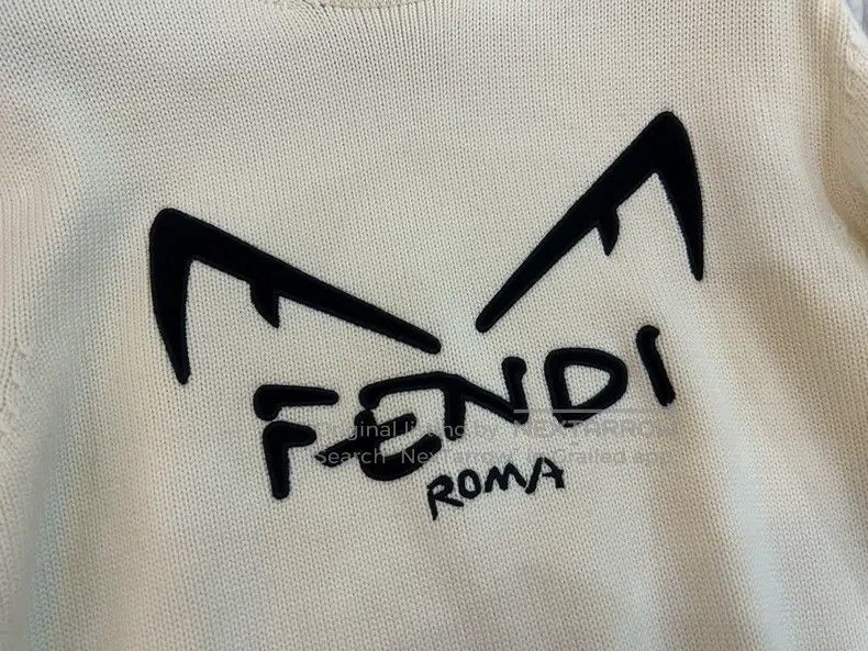 Fendi Fendi Wool Sweater with Little Monster Logo on Chest, Clas Size US M / EU 48-50 / 2 - 4 Thumbnail