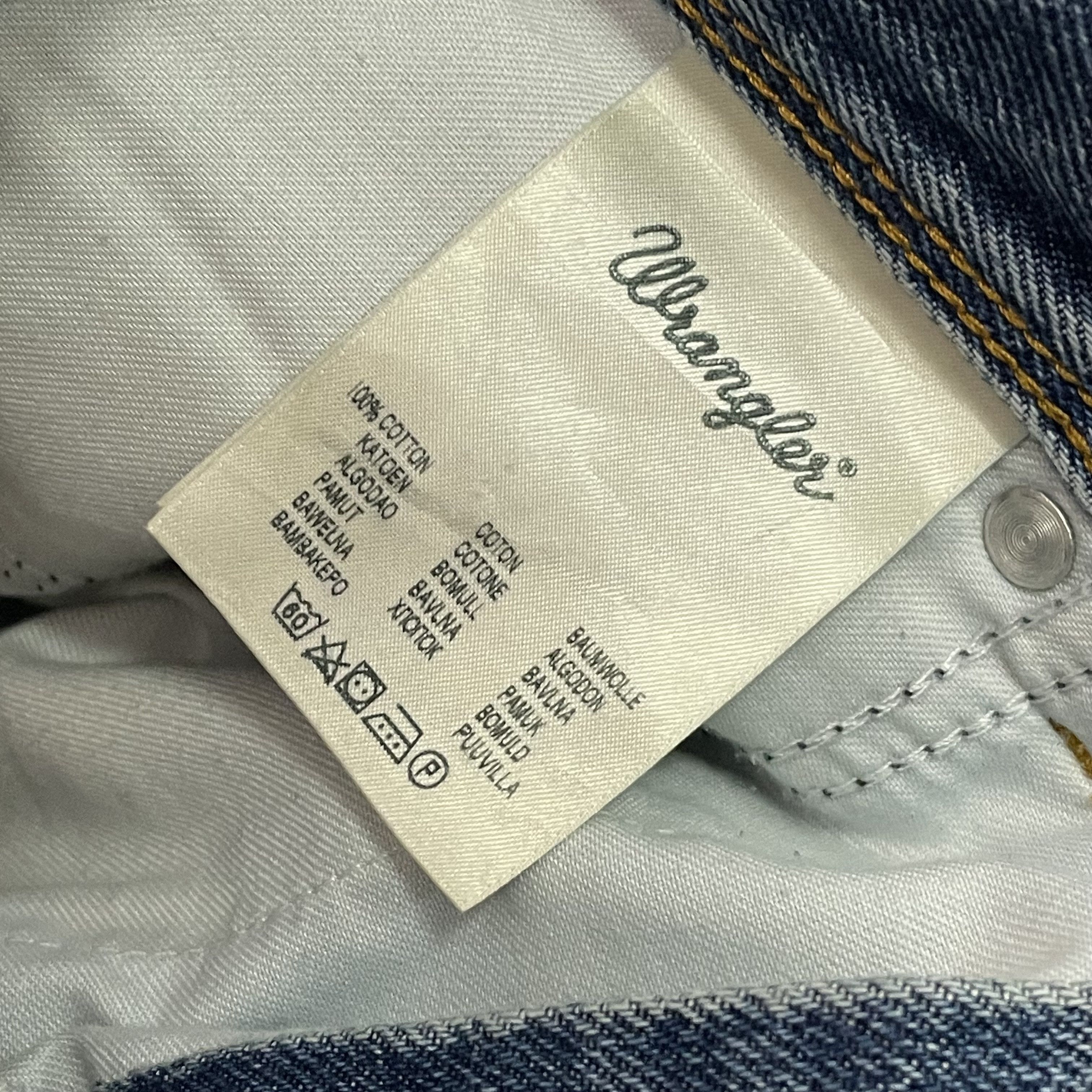 Wrangler Custom Wrangler baggy Jeans japanese style Y2K Alt 1of1 Size US 32 / EU 48 - 13 Thumbnail