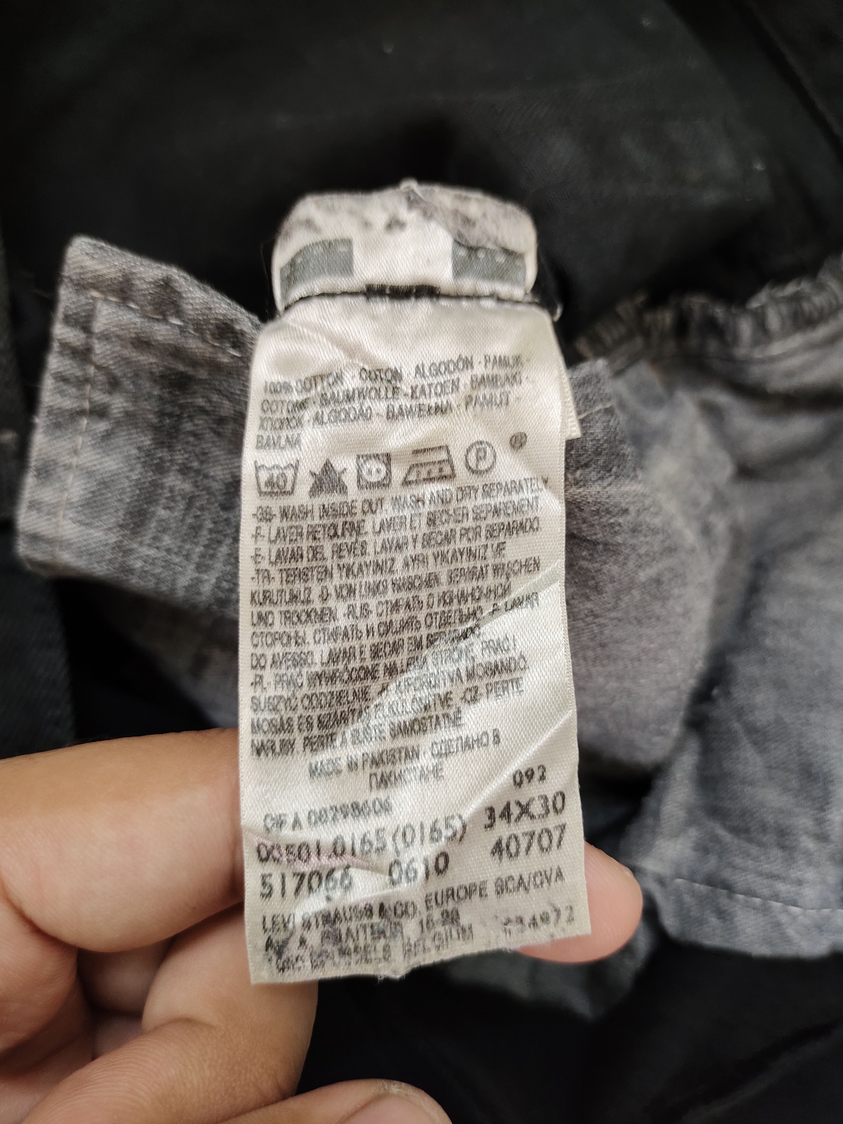 Levi's Vintage Clothing Size 34x31 Vintage Levis 501 Super Black Jeans Distressed Size US 34 / EU 50 - 19 Thumbnail