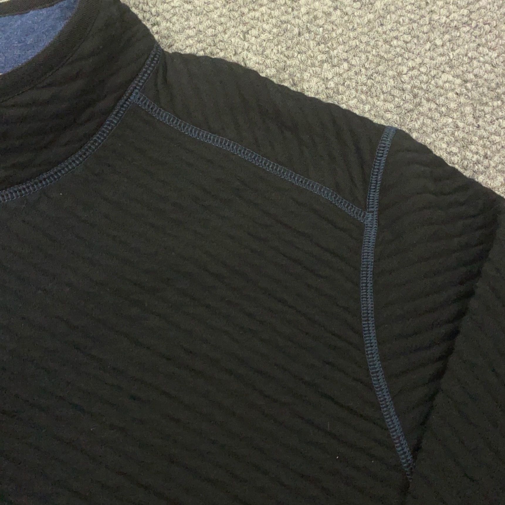 Tommy Bahama Tommy Bahama Reversible Sweater Mens Large Blue Embroidered Pullover 1/4 Snap Mock Neck Casual Travel Hiking Nature Outdoor Knit Pullover Mens L Blue Size US L / EU 52-54 / 3 - 5 Thumbnail