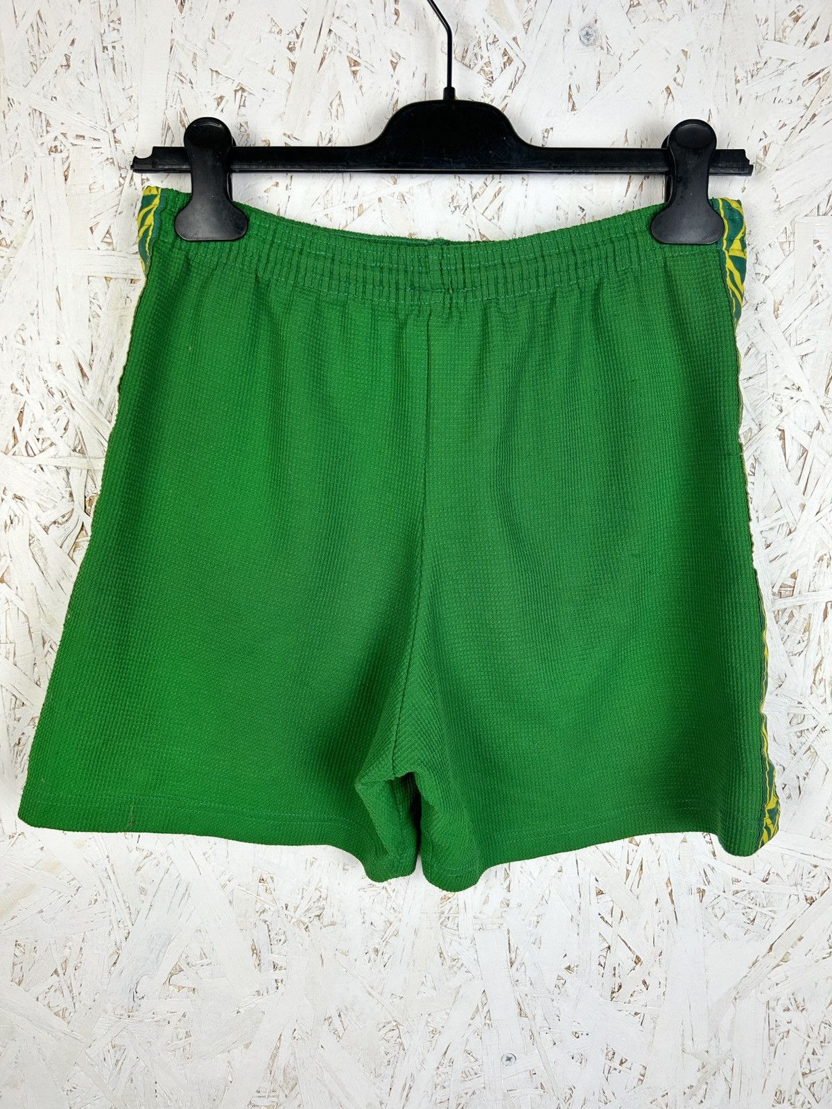 Le Coq Sportif 90s Le Coq Sportif Hibernian FC 1998/99/00 Home Kit Shorts Size US 28 / EU 44 - 5 Thumbnail