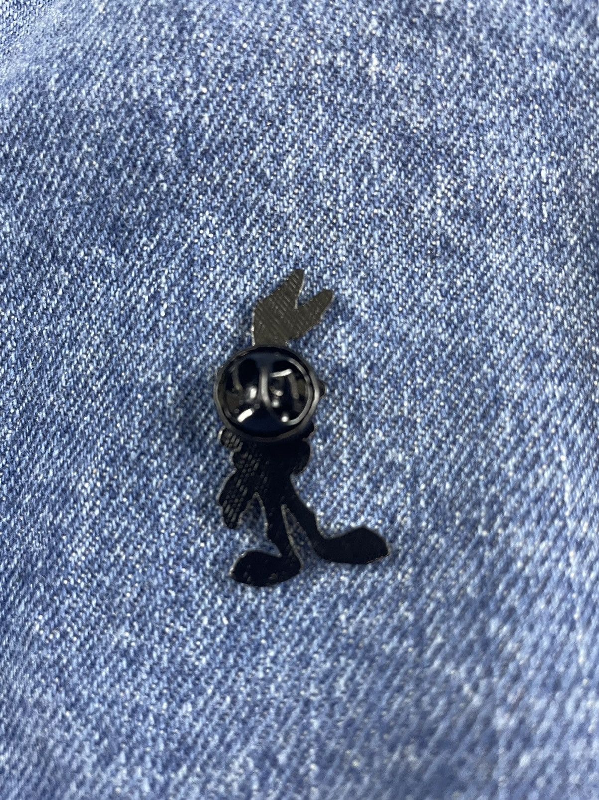 Other Wile Coyote Enamel Pin Size ONE SIZE - 3 Thumbnail