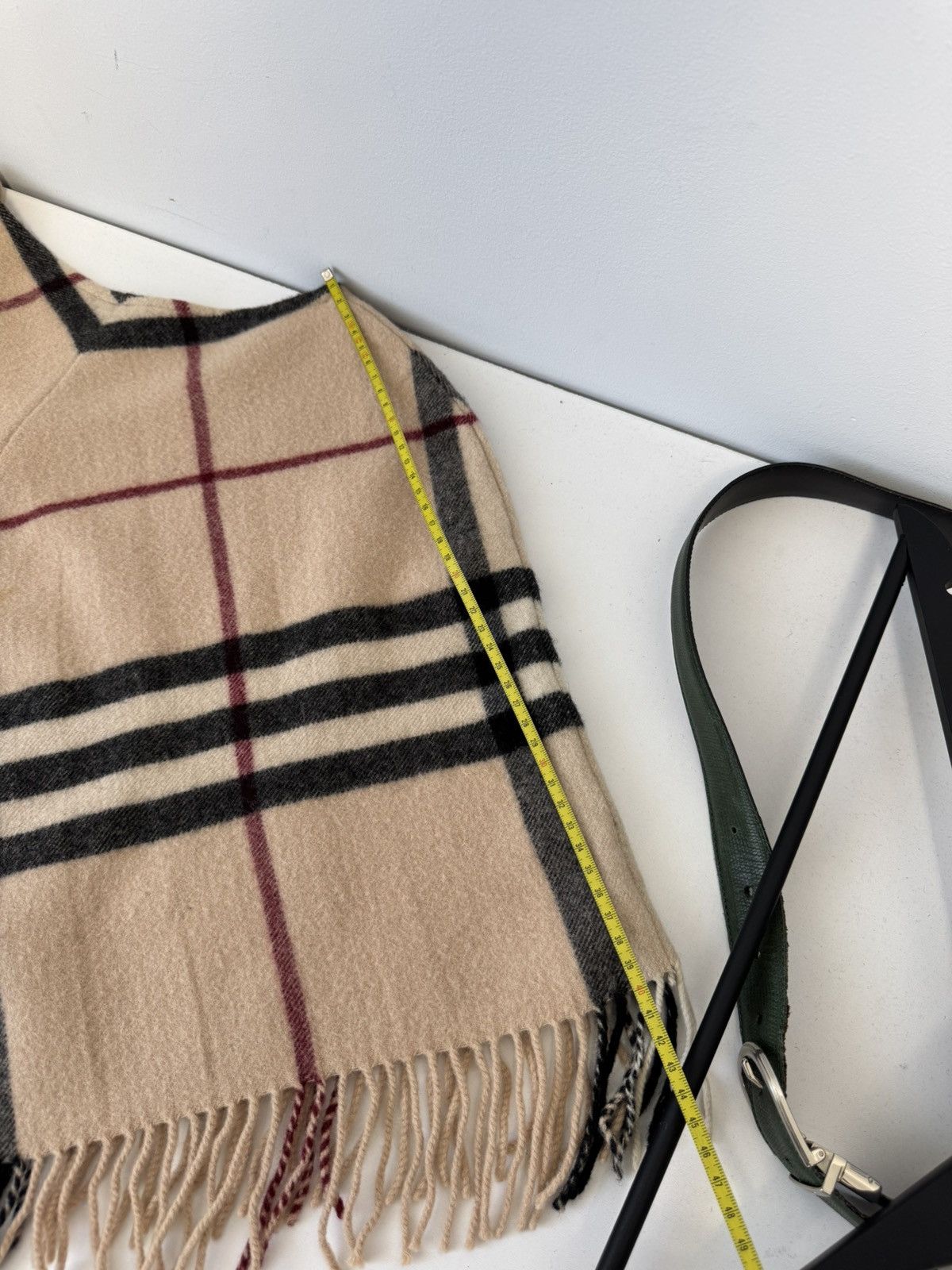 Burberry Burberry London Nova Check Poncho Cape Merino Wool& Cashmere Size L / US 10 / IT 46 - 20 Thumbnail