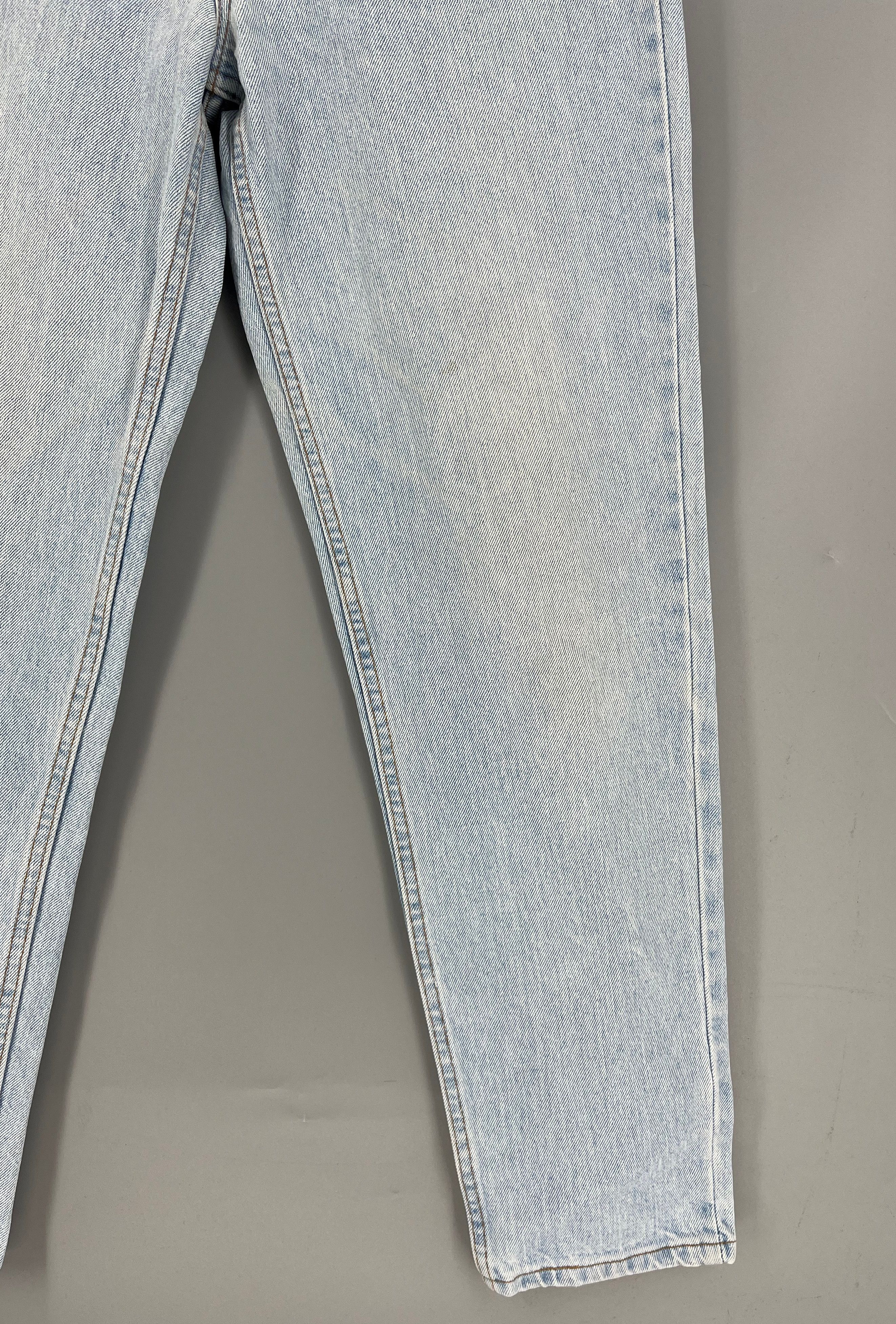 Levi's Vintage Levi’s 512 Slim Fit Straight Leg Light Blue Jeans Size US 30 / EU 46 - 5 Thumbnail