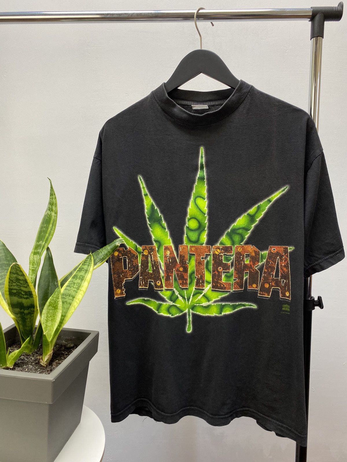image of Band Tees x Tour Tee Vintage 1994 Pantera Far Beyond Driven Tour T-Shirt in Black, Men's (Size XL)