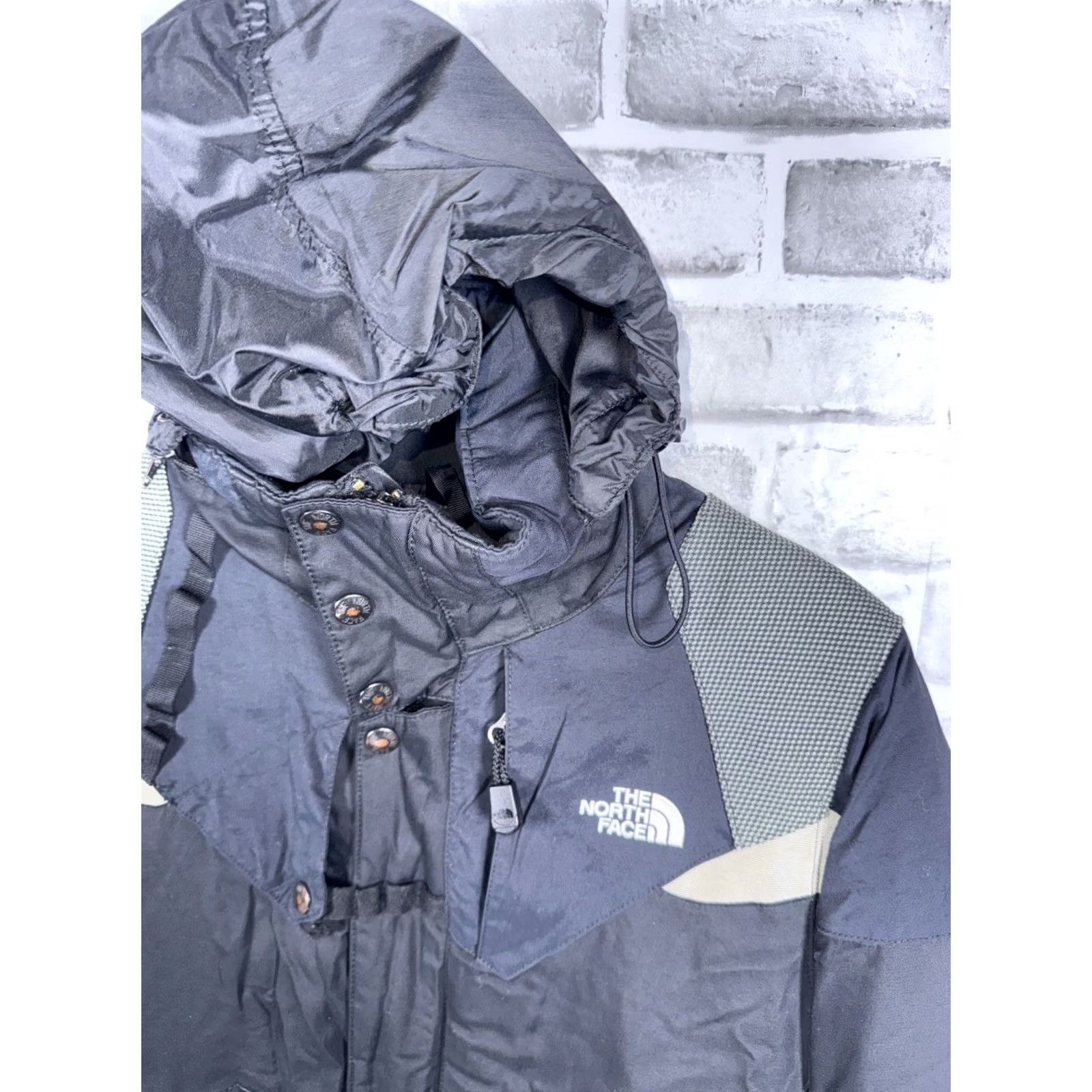 The North Face Item Specifications: Brand: Levi'S Size S / US 4 / IT 40 - 2 Thumbnail