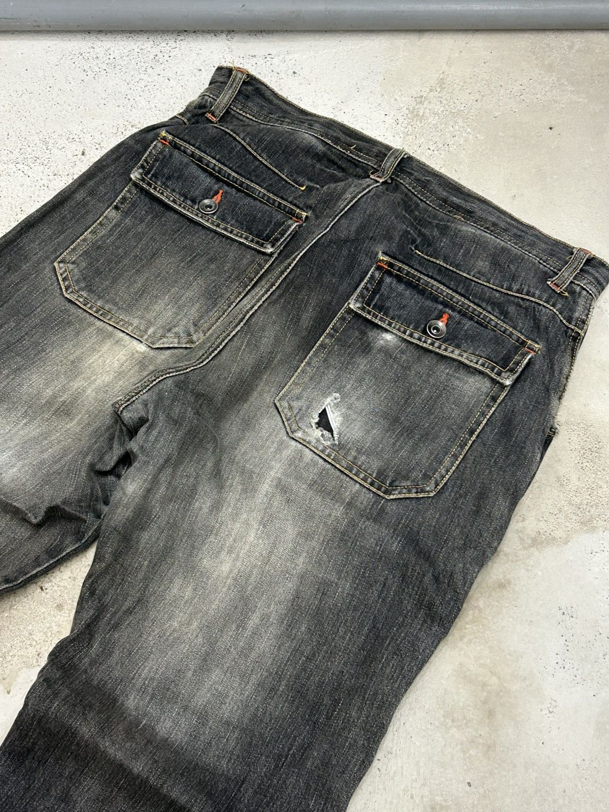 GOSTAR DE FUGA × Japanese Brand Eastboy Men Jean Loose Baggy Fit Grey Washed Distressed Size US 31 - 8 Thumbnail