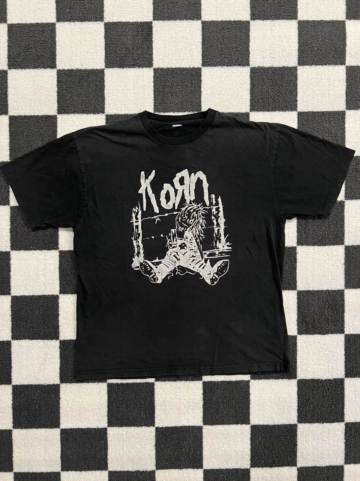Vintage Vintage 90's Faded "Scarecrow" Korn Tee Size US XL / EU 56 / 4 - 1 Thumbnail