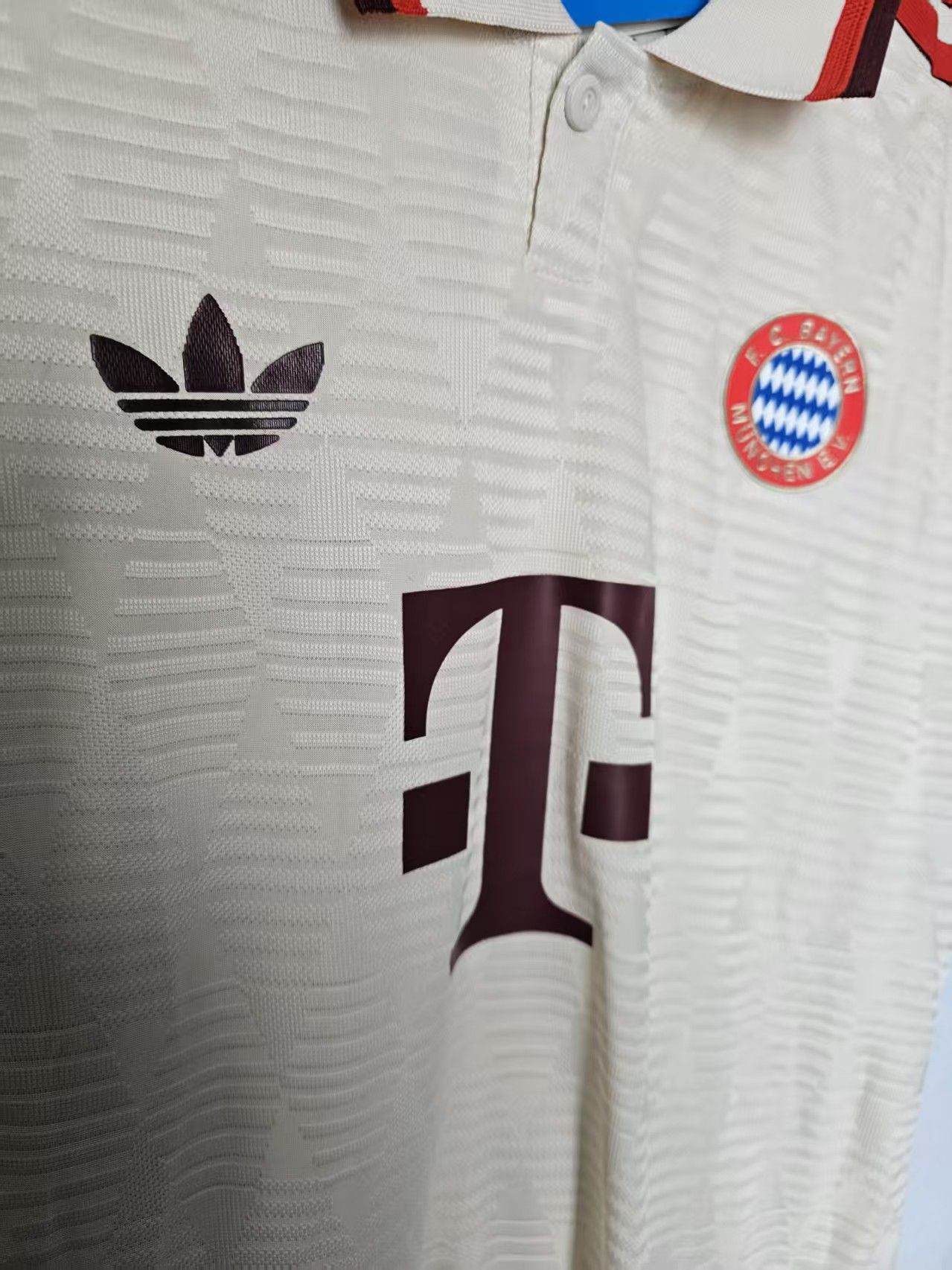 Other 2025 Bayern Munich 25 thomas muller Jersey Size US XL / EU 56 / 4 - 4 Thumbnail