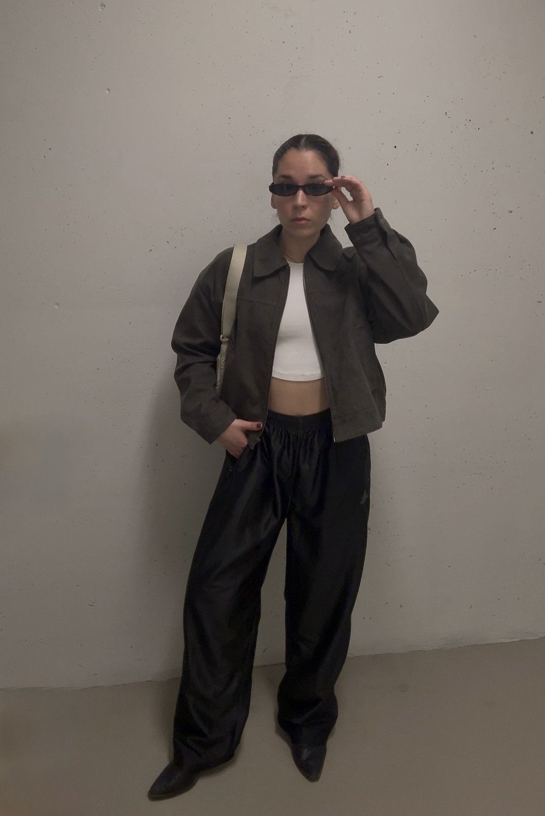 Adidas NEW TAGS! Throwback 90s Adidas Tag Baggy Black Track Pants Size US 38 / EU 54 - 3 Thumbnail