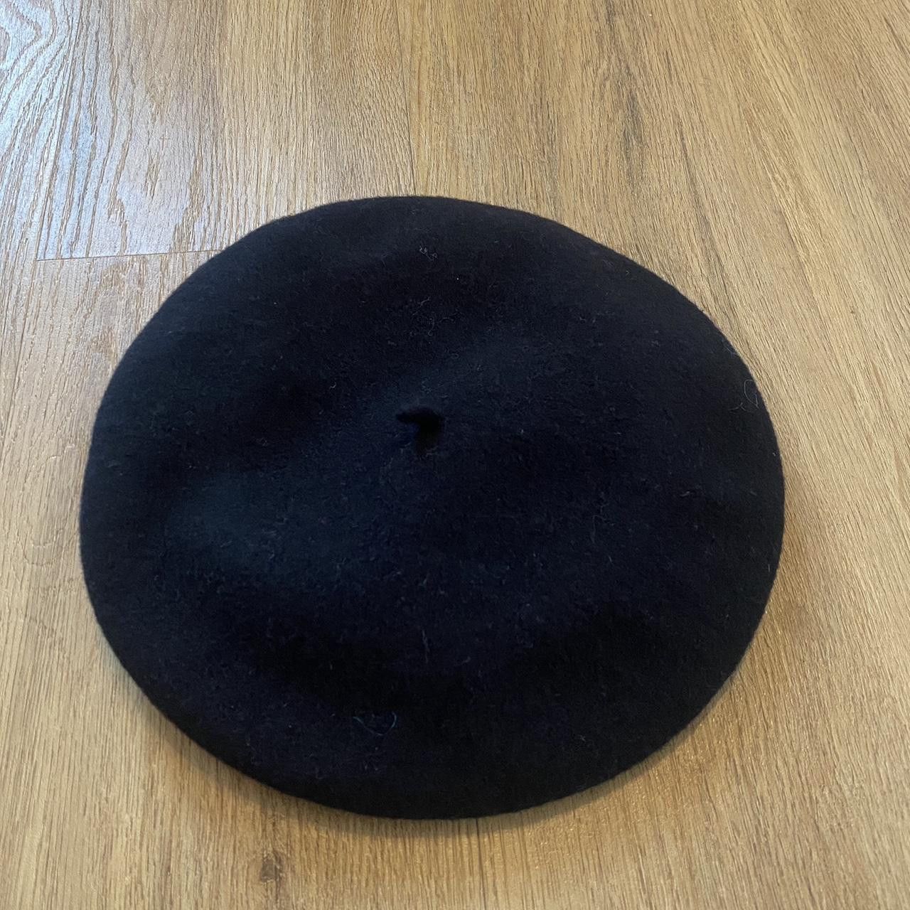 Other Black 100% Wool beret hat #winteraccessories Size US S / EU 44-46 / 1 - 3 Thumbnail