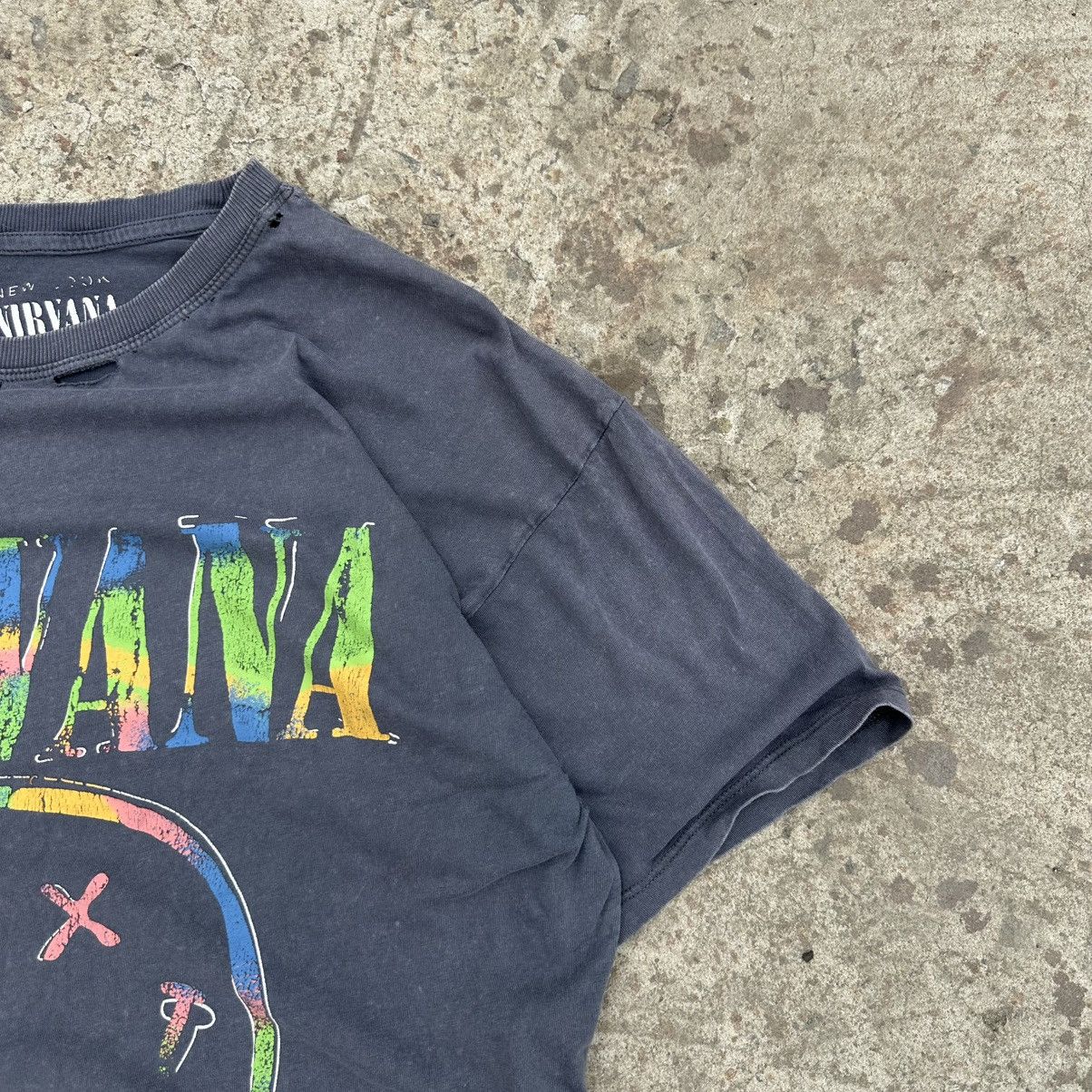Band Tees × Nirvana Vintage Japanese Style Adult Nirvana Smile T-shirts Big Logo Size US L / EU 52-54 / 3 - 3 Thumbnail