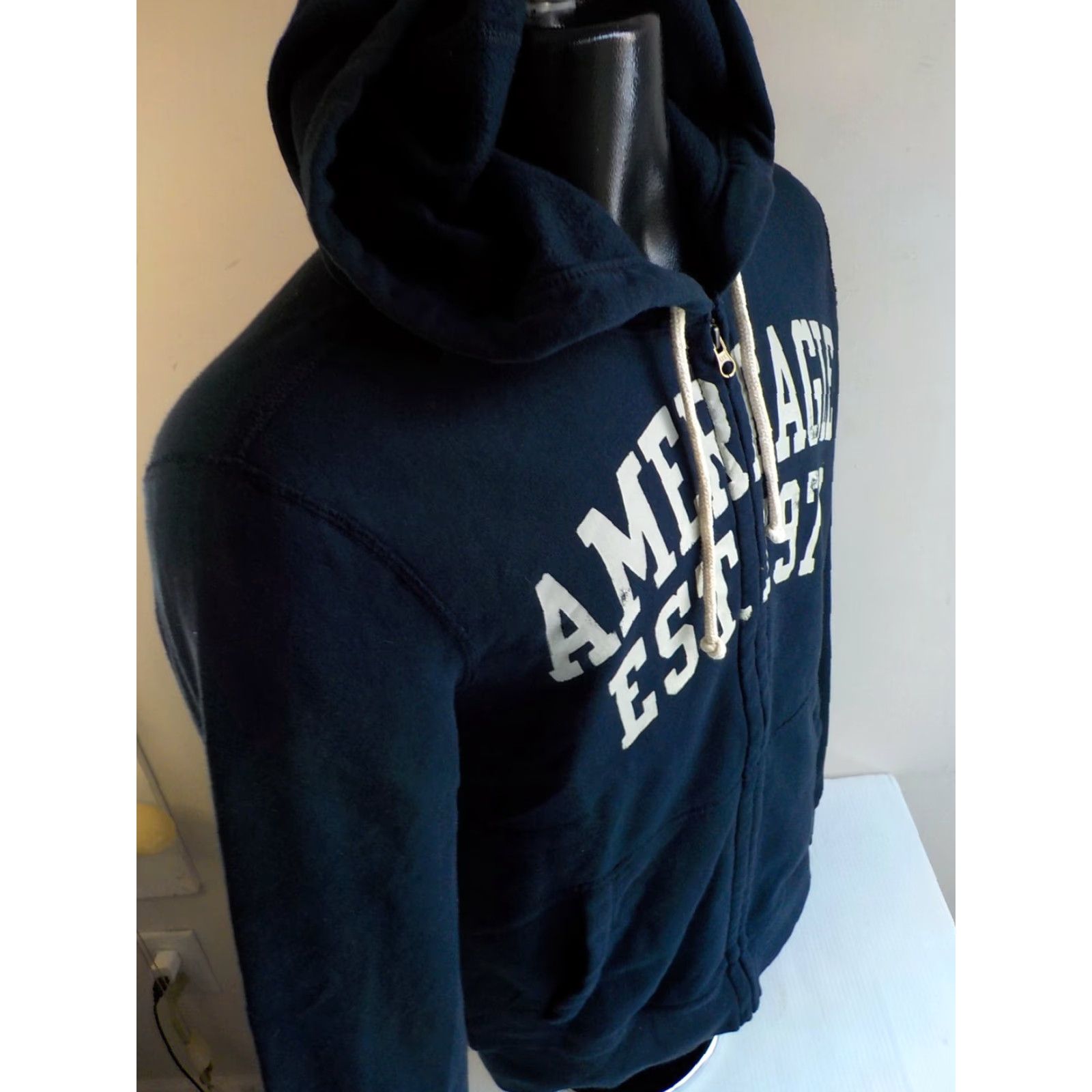American Eagle Outfitters AMERICAN EAGLE Full Zip Hooded Sweatshirt Blue Cotton Blend SZ SMALL Men Sweatshirt Zipper Fleece Graphic Print Hooded Side Pockets Good Condition Size US S / EU 44-46 / 1 - 3 Thumbnail