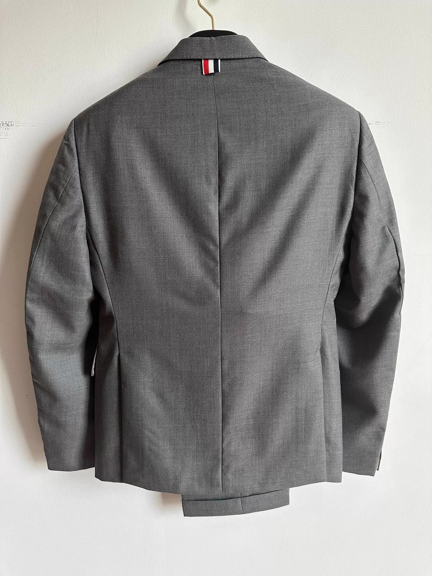 Thom Browne Thom Browne Classic Suit Mid Gray Size 0 100% Wool Size US XS / EU 42 / 0 - 2 Thumbnail