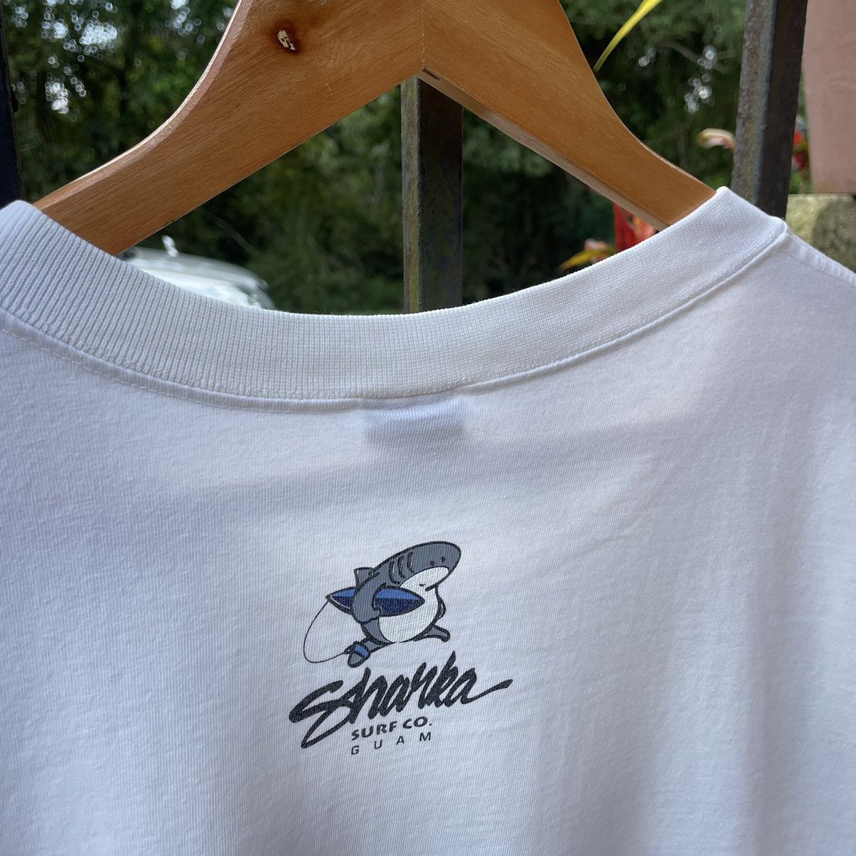 Vintage 🔥Vintage 90s Crazy Shirts Guam Big Sharks Image Surfing Tee Size US L / EU 52-54 / 3 - 4 Thumbnail