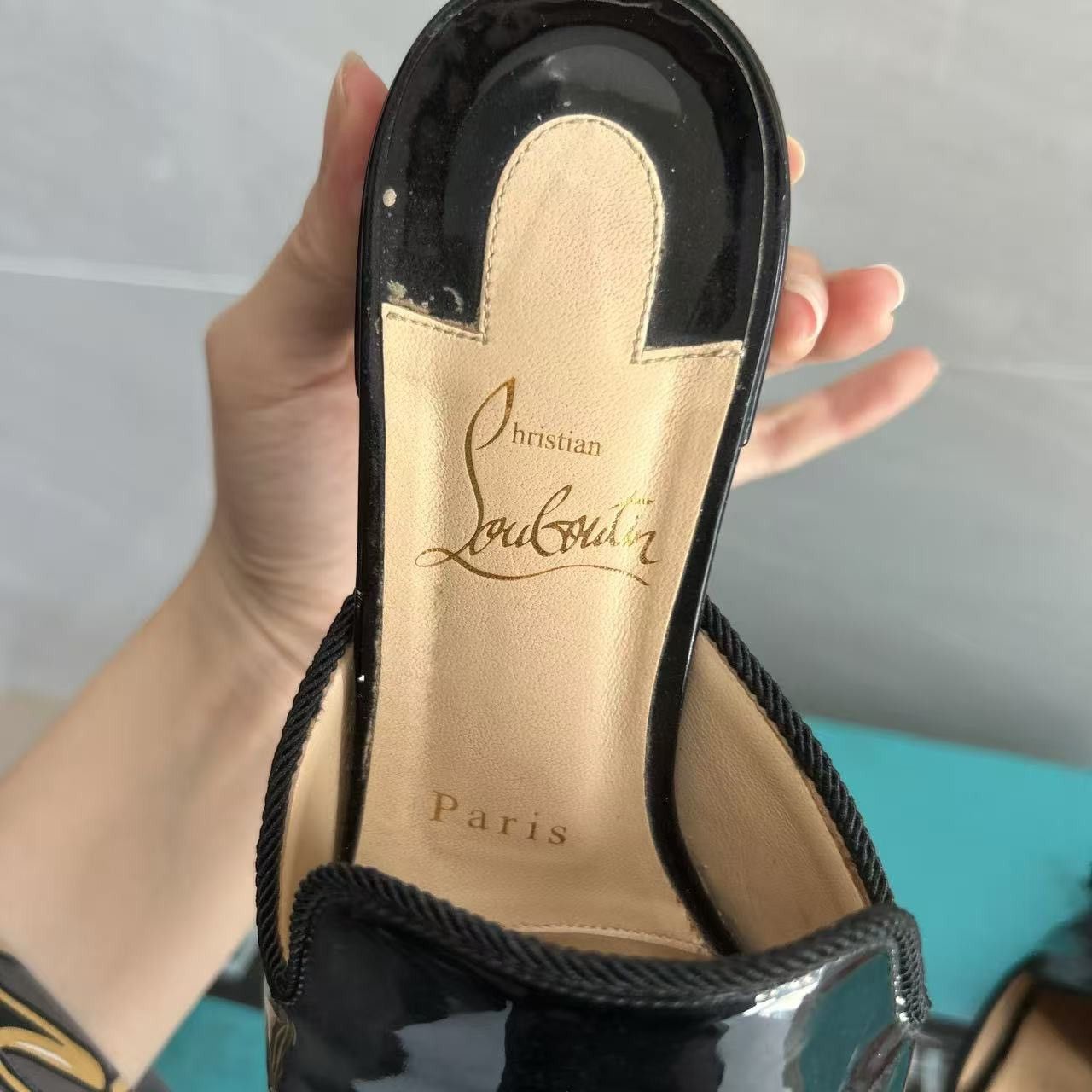 Christian Louboutin christain louboutin mule 37 Size US 6 / IT 36 - 4 Thumbnail