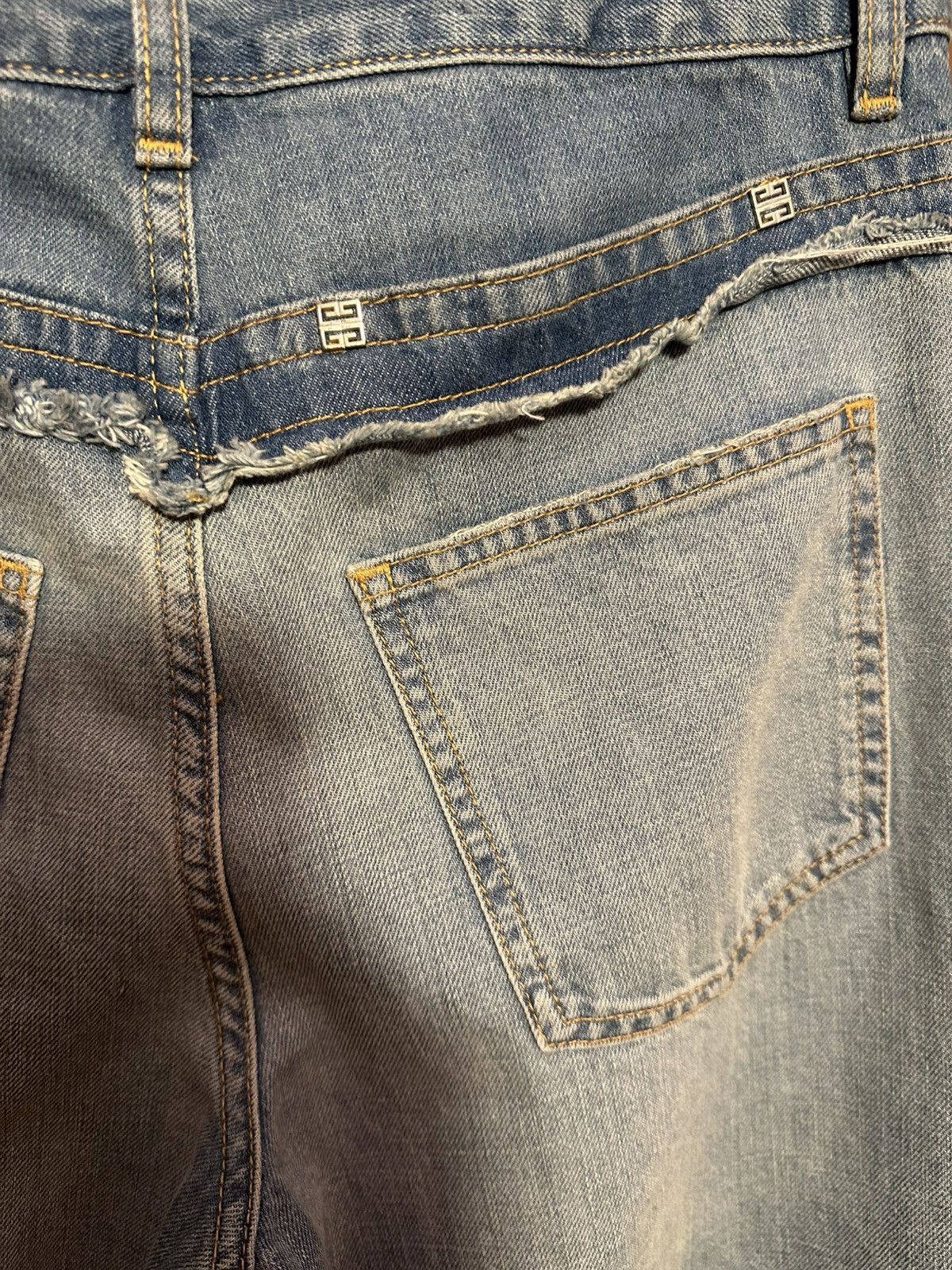 Givenchy MMW Distressed Two-Tone Jeans Size US 29 - 3 Thumbnail