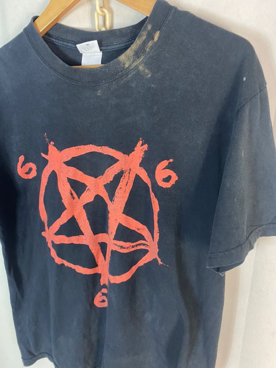 Anvil × Vintage Vintage 666 distressed printed tshirt by anvil Size US M / EU 48-50 / 2 - 2 Thumbnail