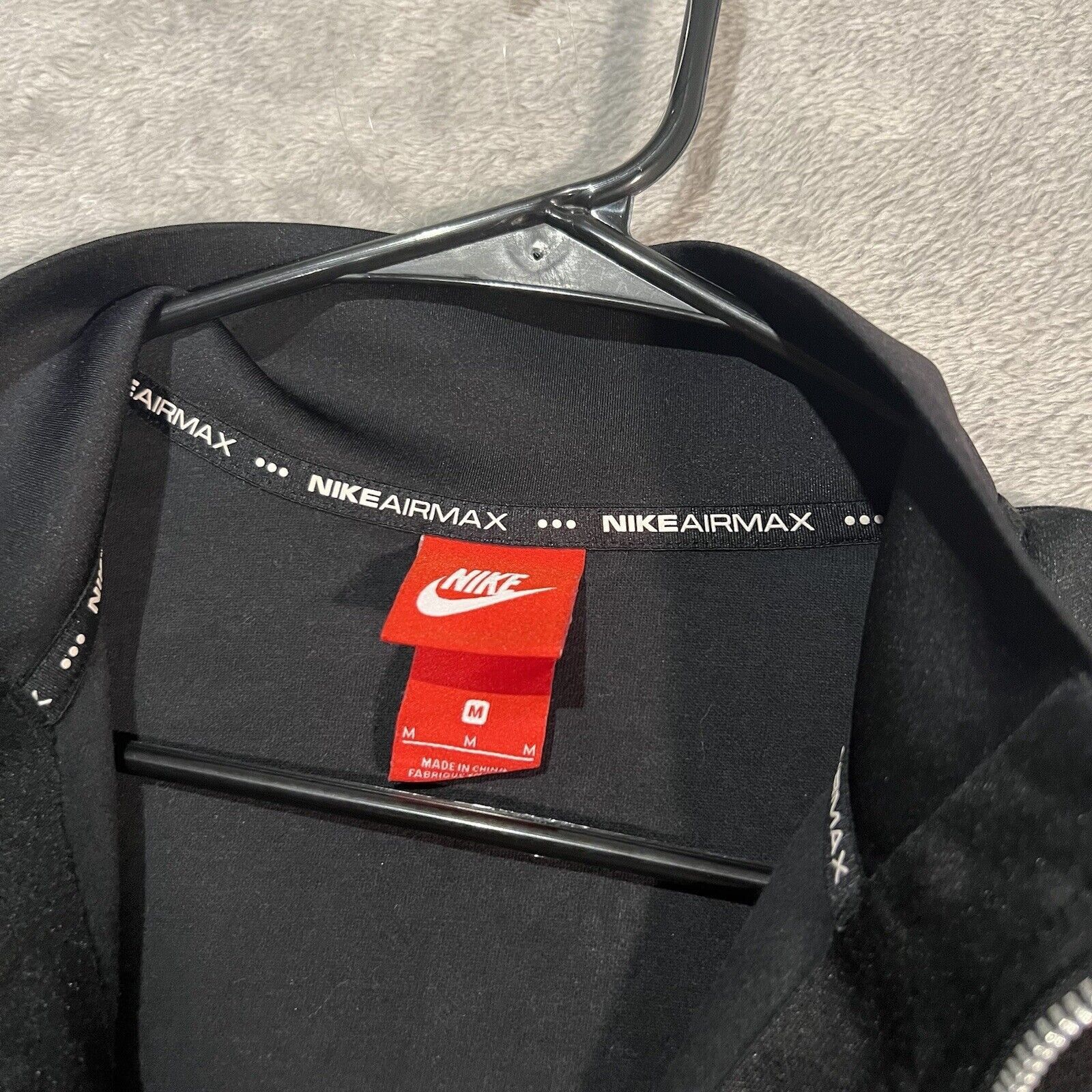 Nike Nike Air Max Track Jacket Men's Medium Black Full Zip Size US M / EU 48-50 / 2 - 3 Thumbnail