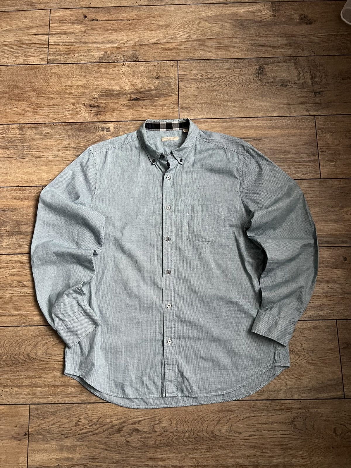 Burberry Burberry Brit Classic Shirt Size US XL / EU 56 / 4 - 1 Thumbnail