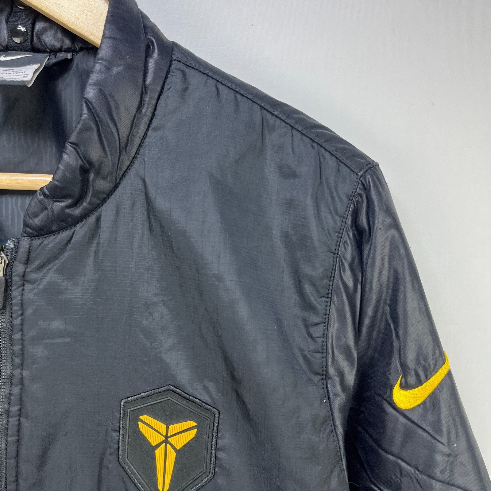 Nike × Vintage Nike Kobe Mamba Puffer Jacket Swoosh Medium Size US M / EU 48-50 / 2 - 3 Thumbnail