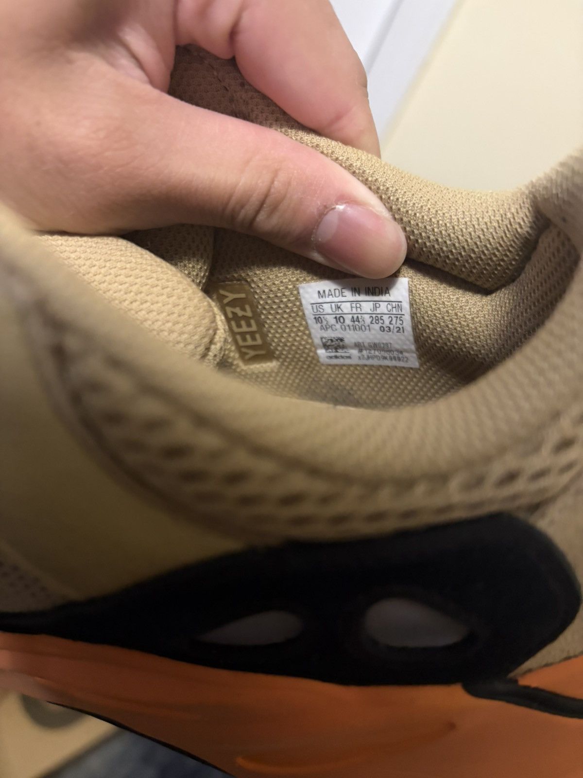 Yeezy Adidas Yeezy Boost 700 "Enflame Amber Size US 10.5 / EU 43-44 - 5 Thumbnail