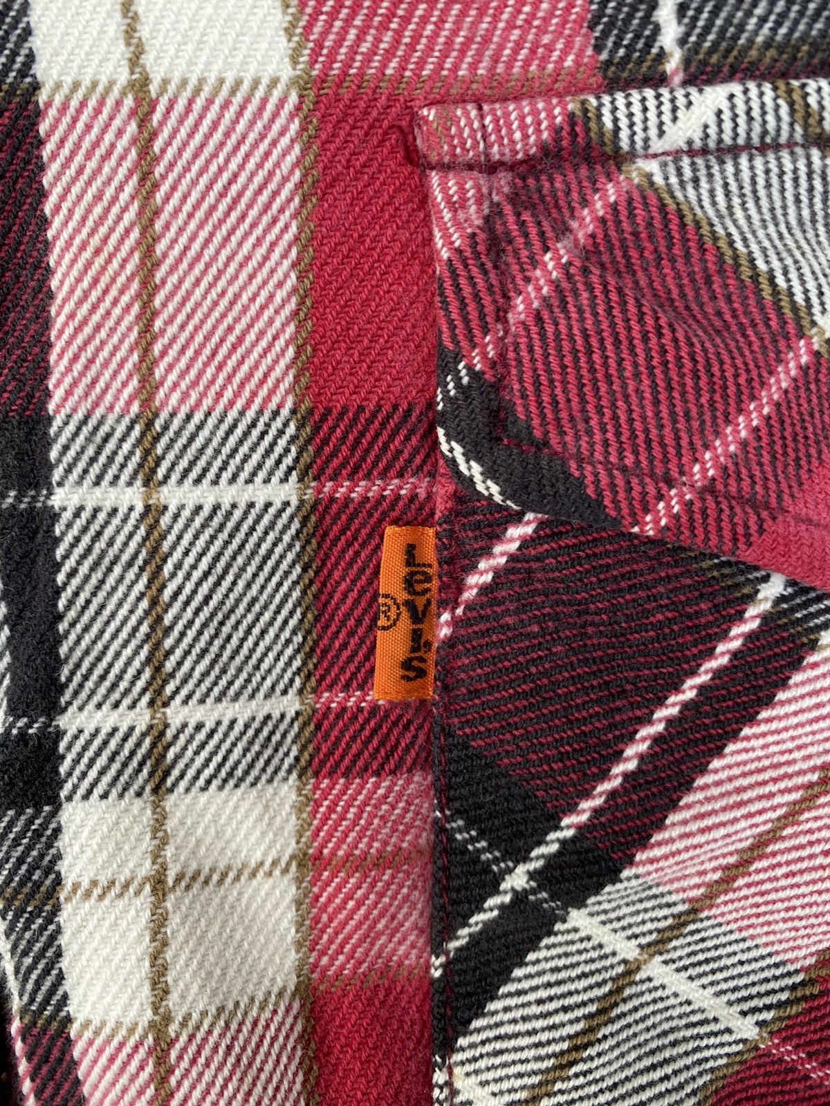 Levi's Distressed Levis orange tab checker plaid flannel Size US M / EU 48-50 / 2 - 6 Thumbnail