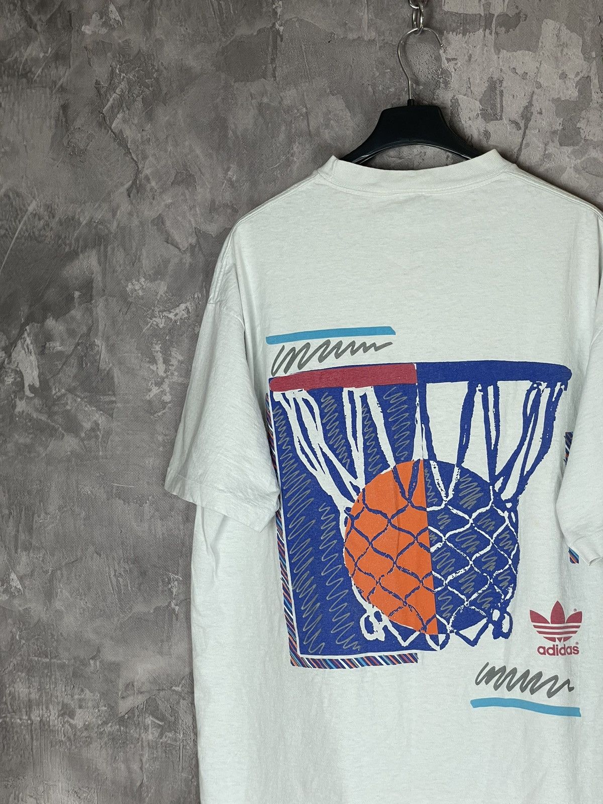 Adidas × Vintage Adidas Abstract Basketball Pop Art Spell Out T-Shirt VTG Size US L / EU 52-54 / 3 - 11 Thumbnail
