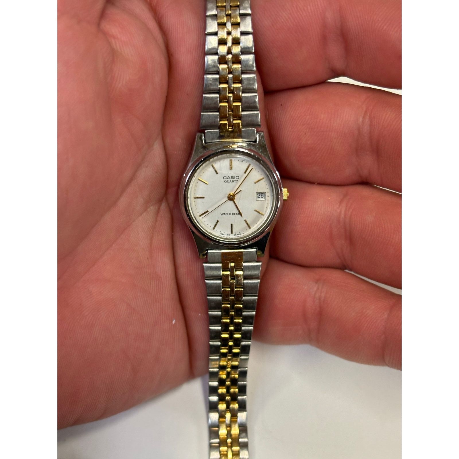 & Other Stories Casio 2-Tone Women’s Watch! New Battery! Size ONE SIZE - 3 Thumbnail