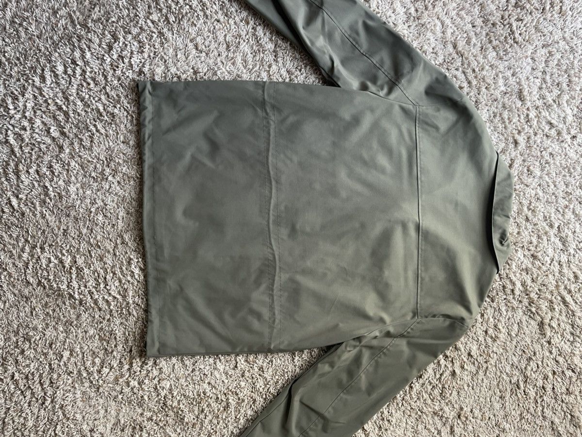 Michael Kors Michael Kors multi pocket jacket Size US L / EU 52-54 / 3 - 3 Thumbnail