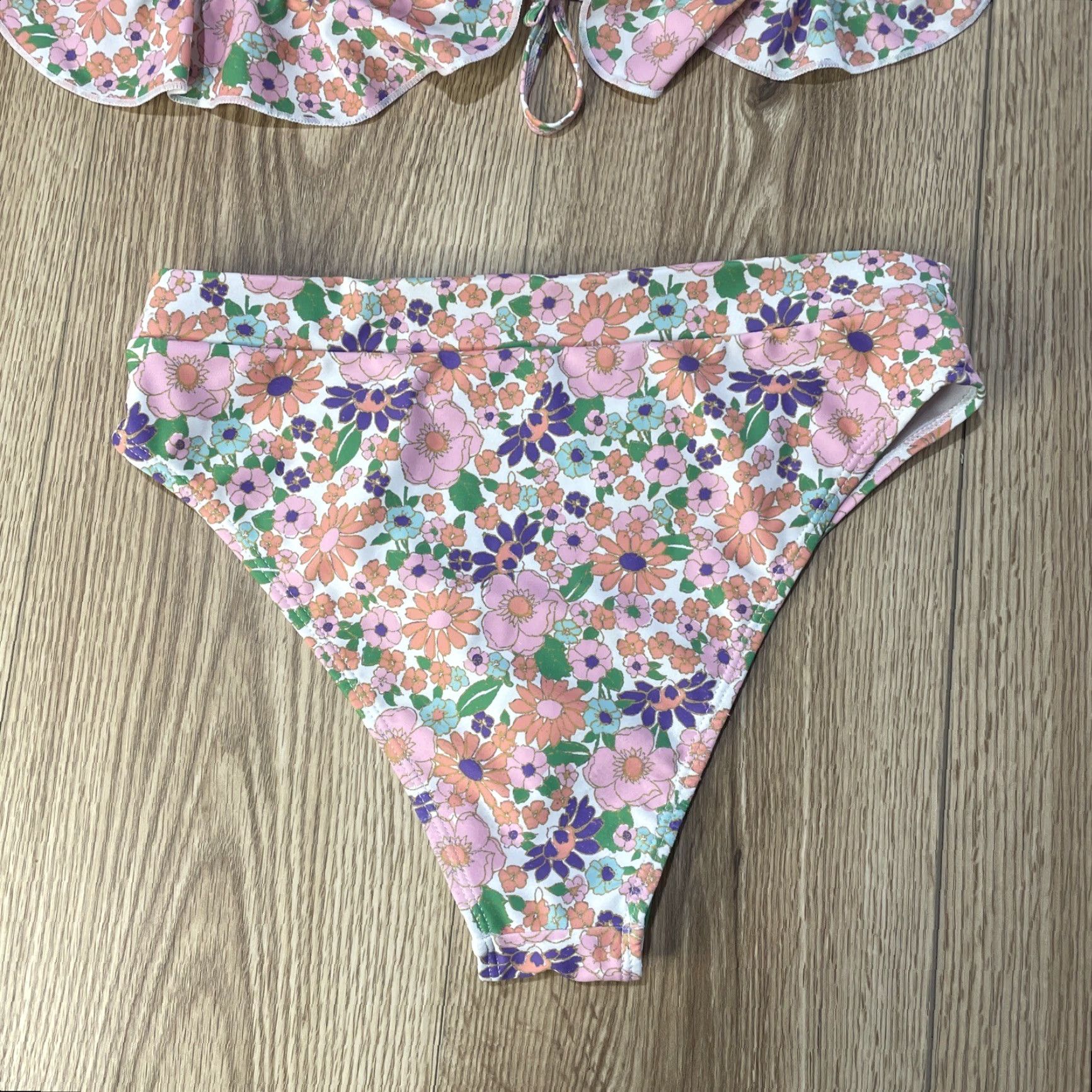 Shein SHEIN WOMEN'S MULTI COLORED FLORAL BIKINI SIZE Medium Size ONE SIZE - 3 Thumbnail