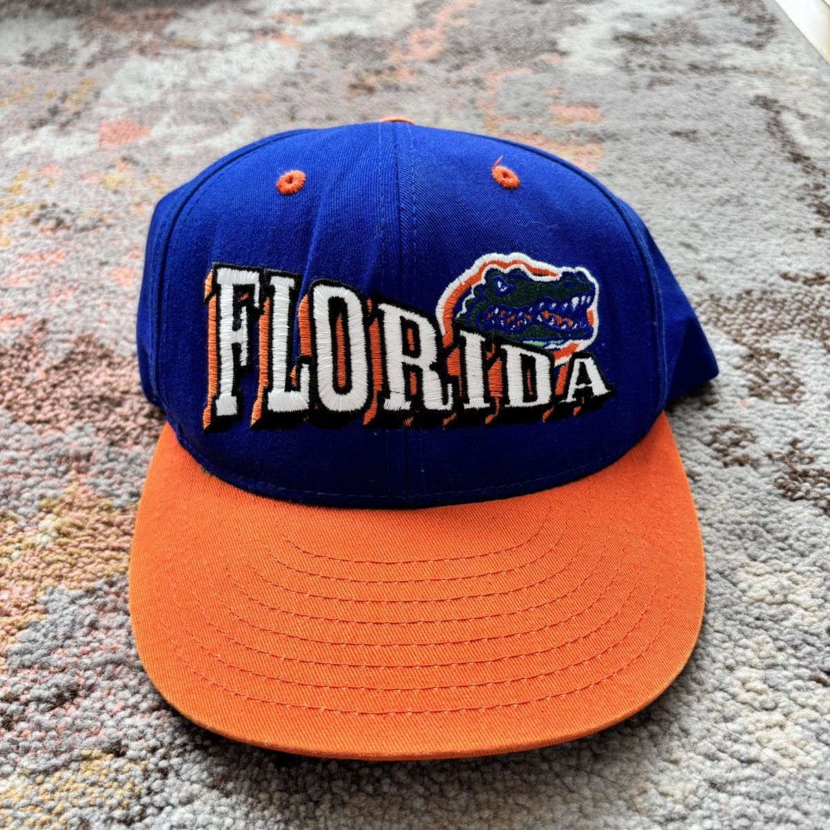 NCAA × Top Of The World × Vintage Vintage Florida Gators Snapback Hat NCAA 90s Size ONE SIZE - 1 Thumbnail