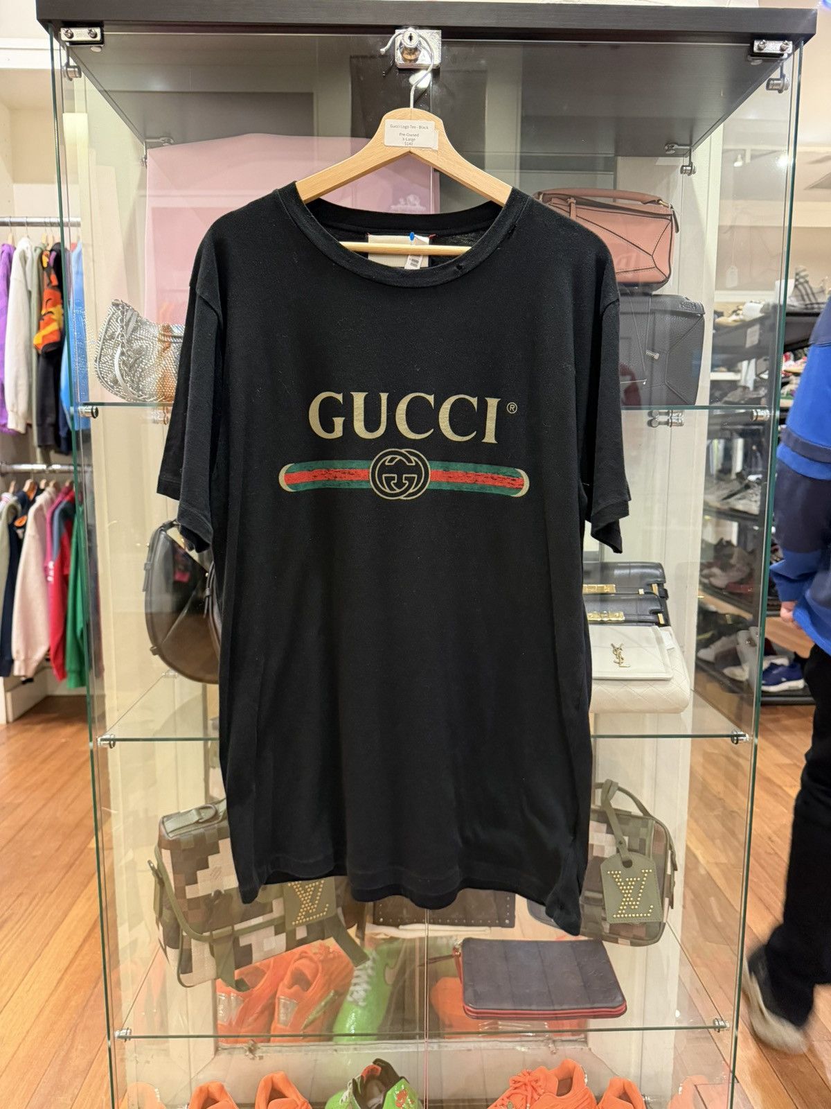 Gucci Gucci Oversized Black Tee w Embroidered Flower Appliqué Size US XL / EU 56 / 4 - 1 Thumbnail