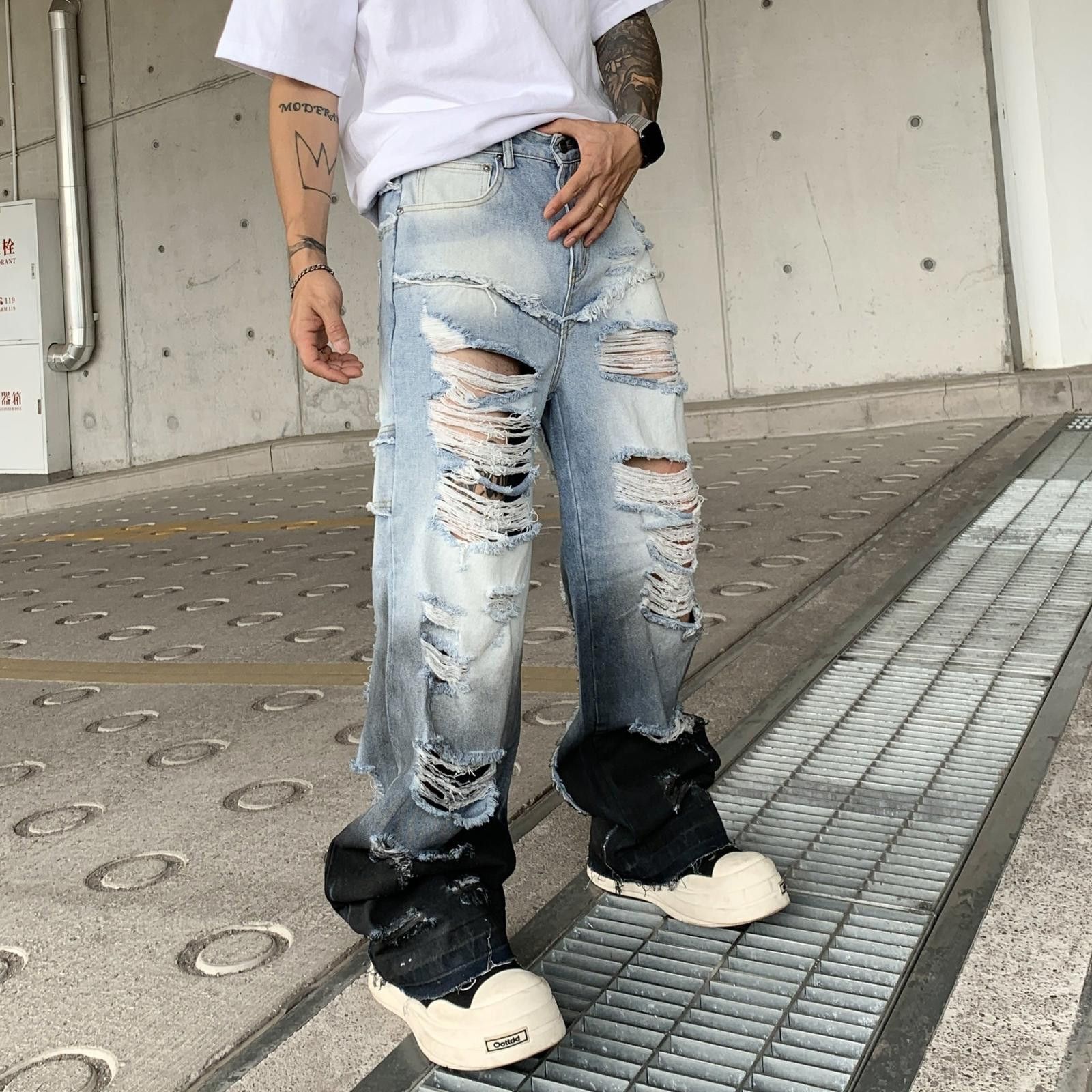 Japanese Brand Light Blue Distressed Baggy Wide Leg Jeans Size US 32 / EU 48 - 4 Thumbnail