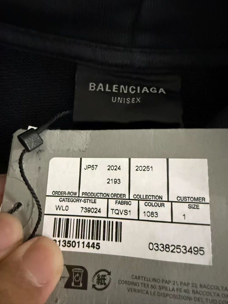 Balenciaga Balenciaga Statue of Liberty Destruction Design Sweater Size US S / EU 44-46 / 1 - 3 Thumbnail