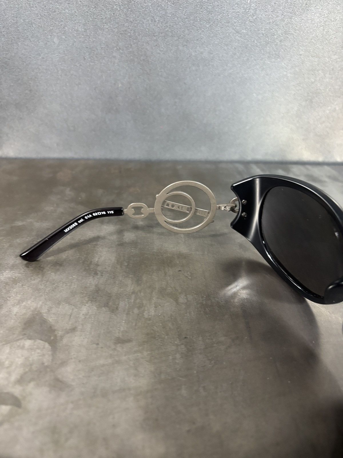 Miss Sixty Vintage Miss Sixty Sunglasses Y2K 2000s Oversized Rhinestone Size ONE SIZE - 8 Thumbnail