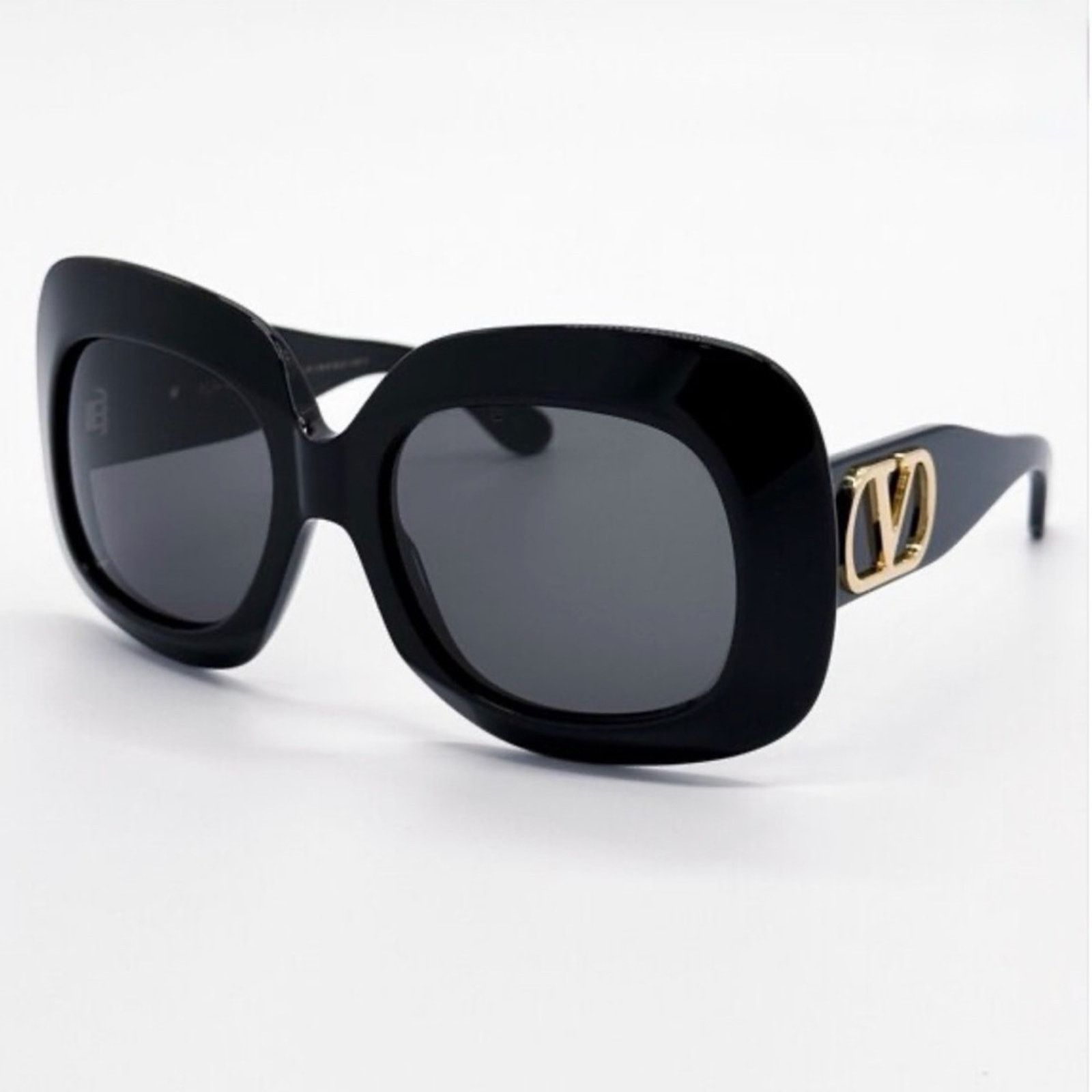 New! Valentino VLS 180A Black Oversized Sunglasses