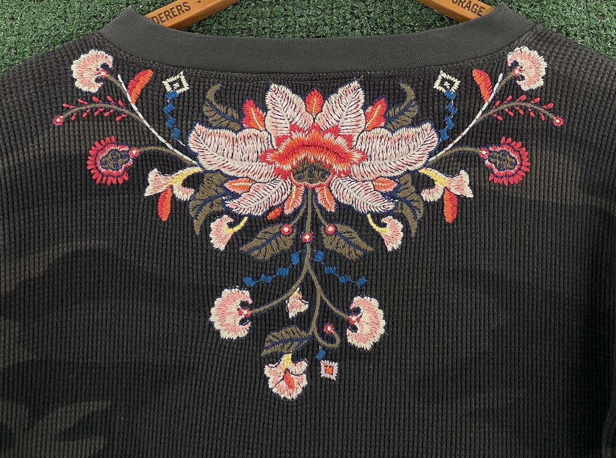 Johnny Was Johnny Was Nindi Floral Embroidered Camo 3/4 Sleeve Thermal Size S / US 4 / IT 40 - 9 Thumbnail