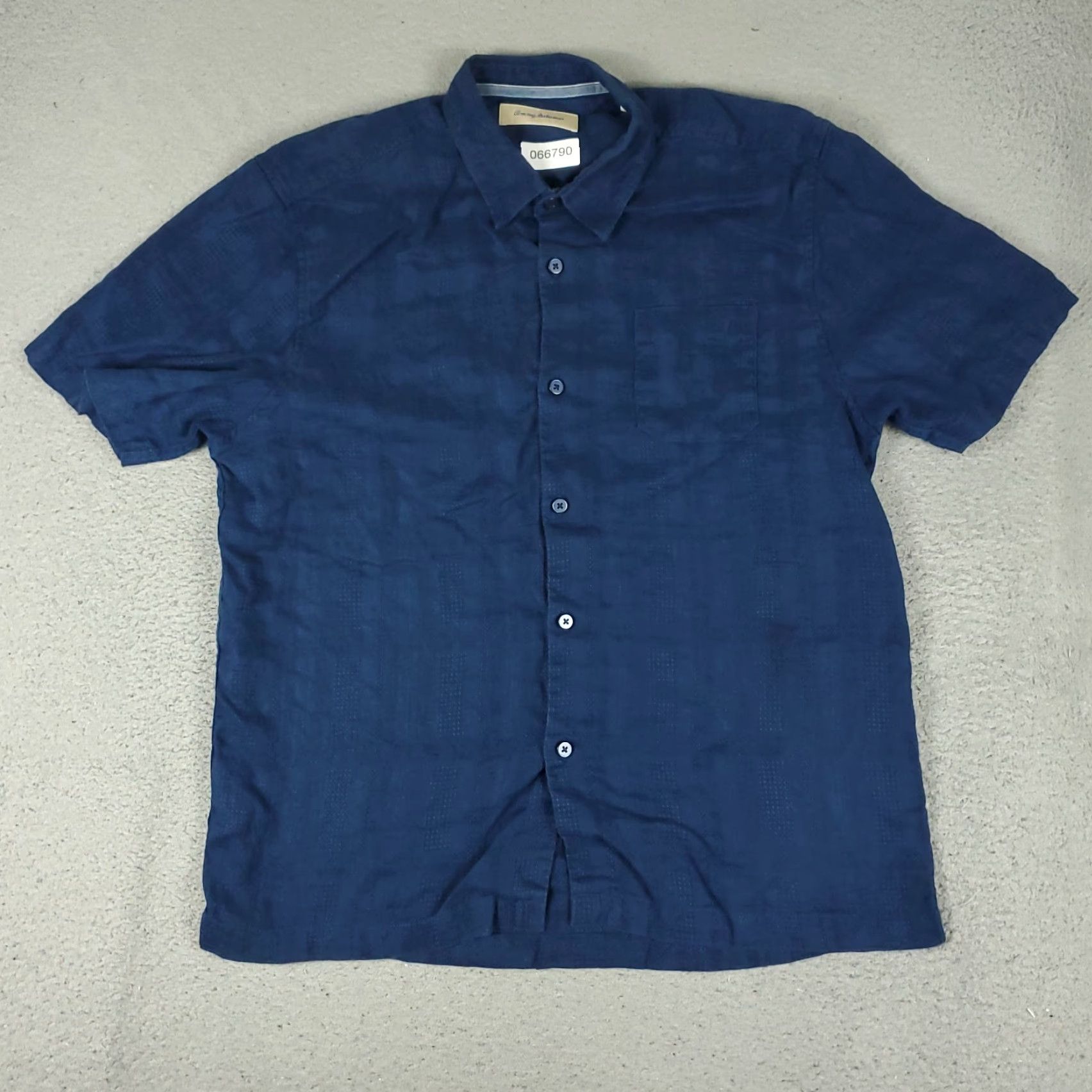 Tommy Bahama Tommy Bahama Shirt Mens Large Blue Linen Hawaiian Button Up Short Sleeve Size US L / EU 52-54 / 3 - 2 Thumbnail